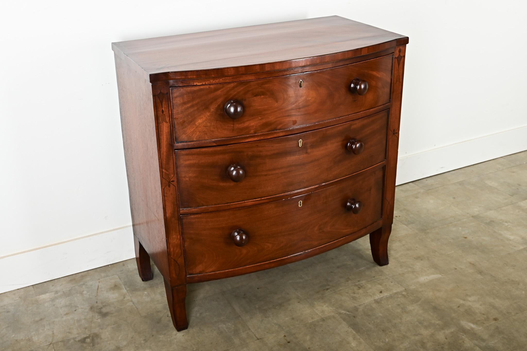 English Regency Mahogany & Inlay Chest In Good Condition In Baton Rouge, LA