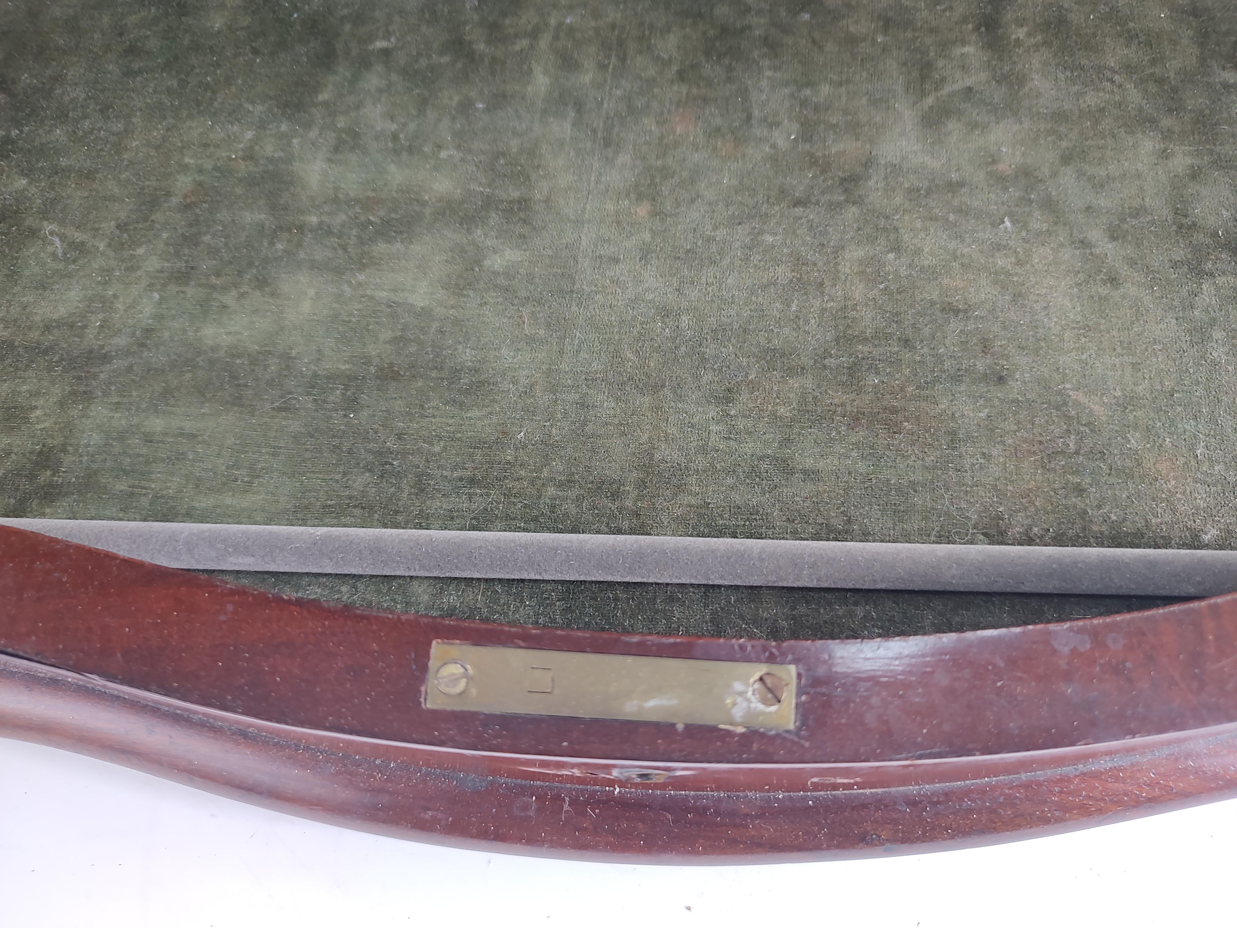 English Regency Mahogany Large Tabletop Shaving Mirror  For Sale 3