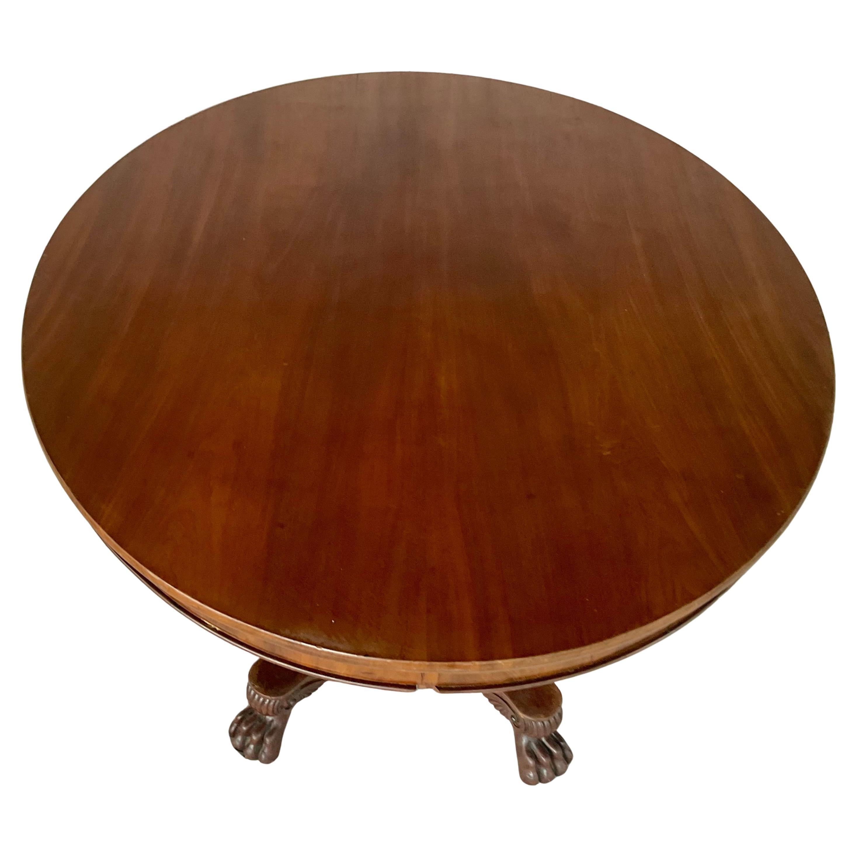 Englischer Regency-Tisch aus Mahagoni, oval im Angebot 1