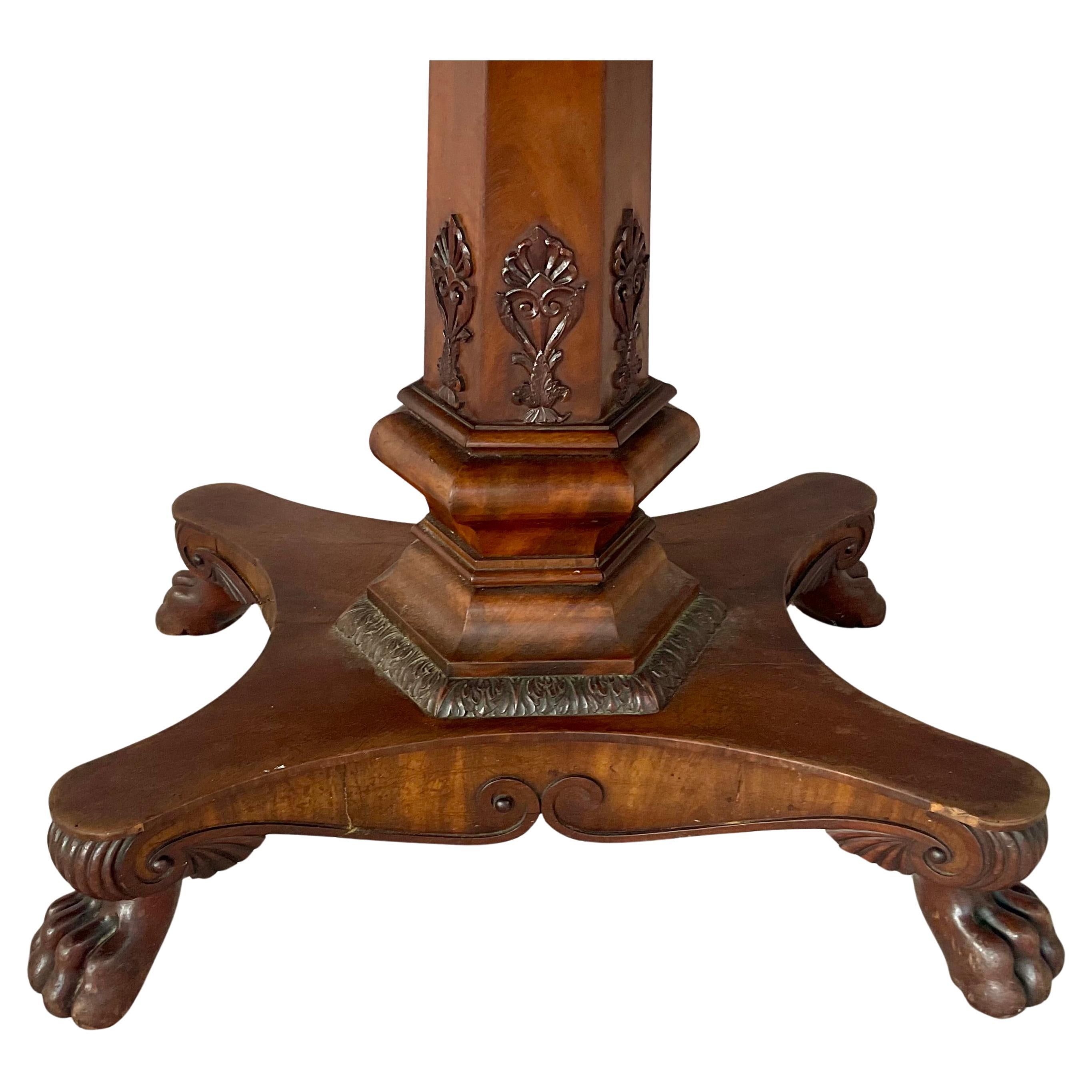 Englischer Regency-Tisch aus Mahagoni, oval im Angebot 2