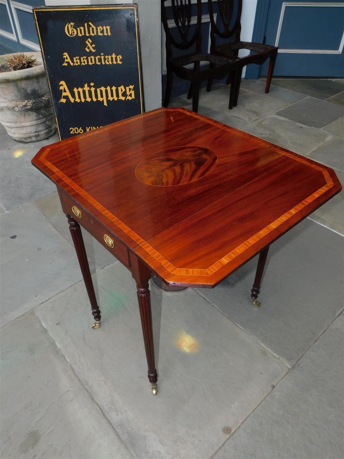 Early 19th Century English Regency Mahogany Tulip Inlaid Pembroke Table with Reeded Legs, C. 1800