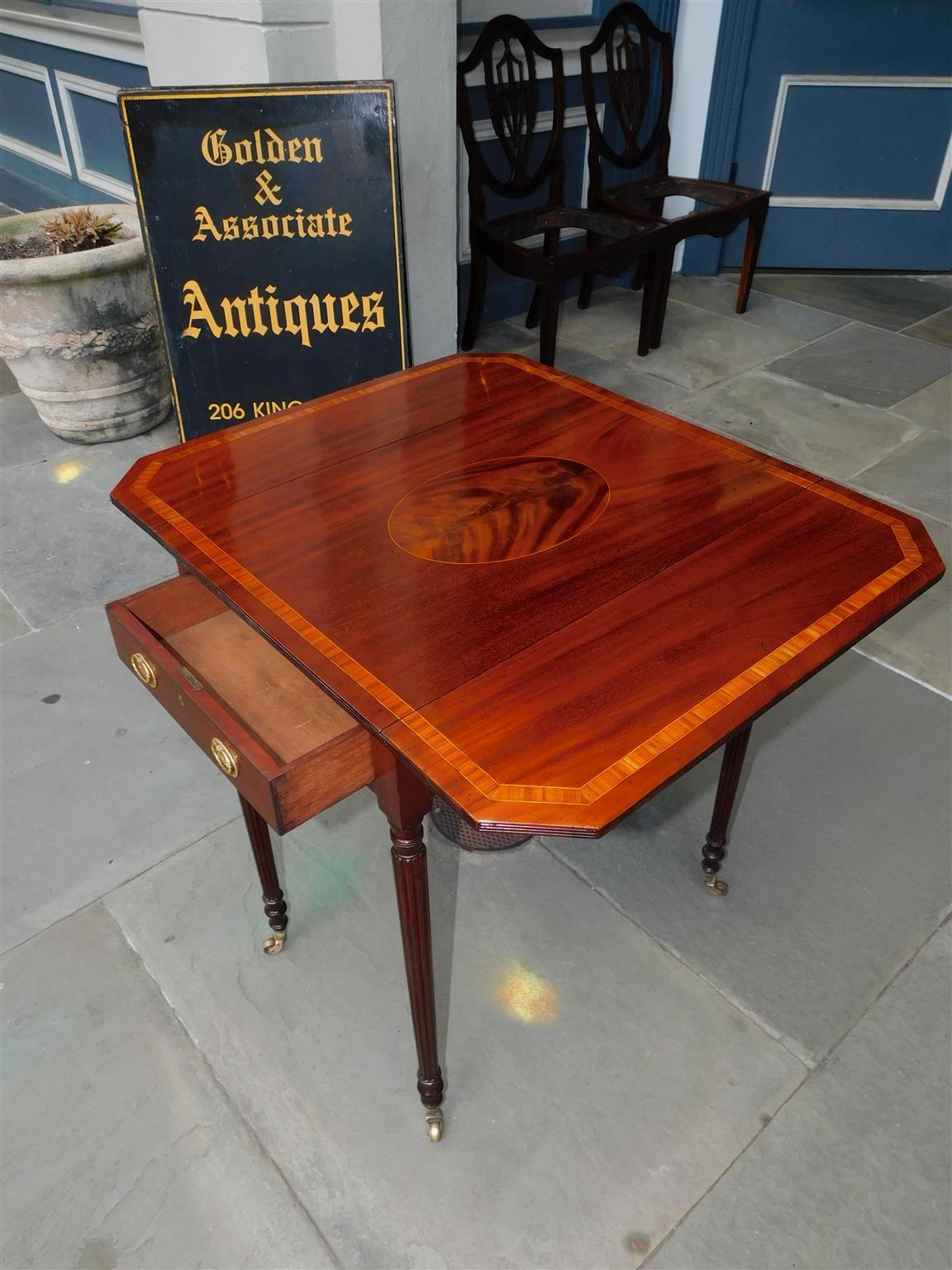 English Regency Mahogany Tulip Inlaid Pembroke Table with Reeded Legs, C. 1800 2
