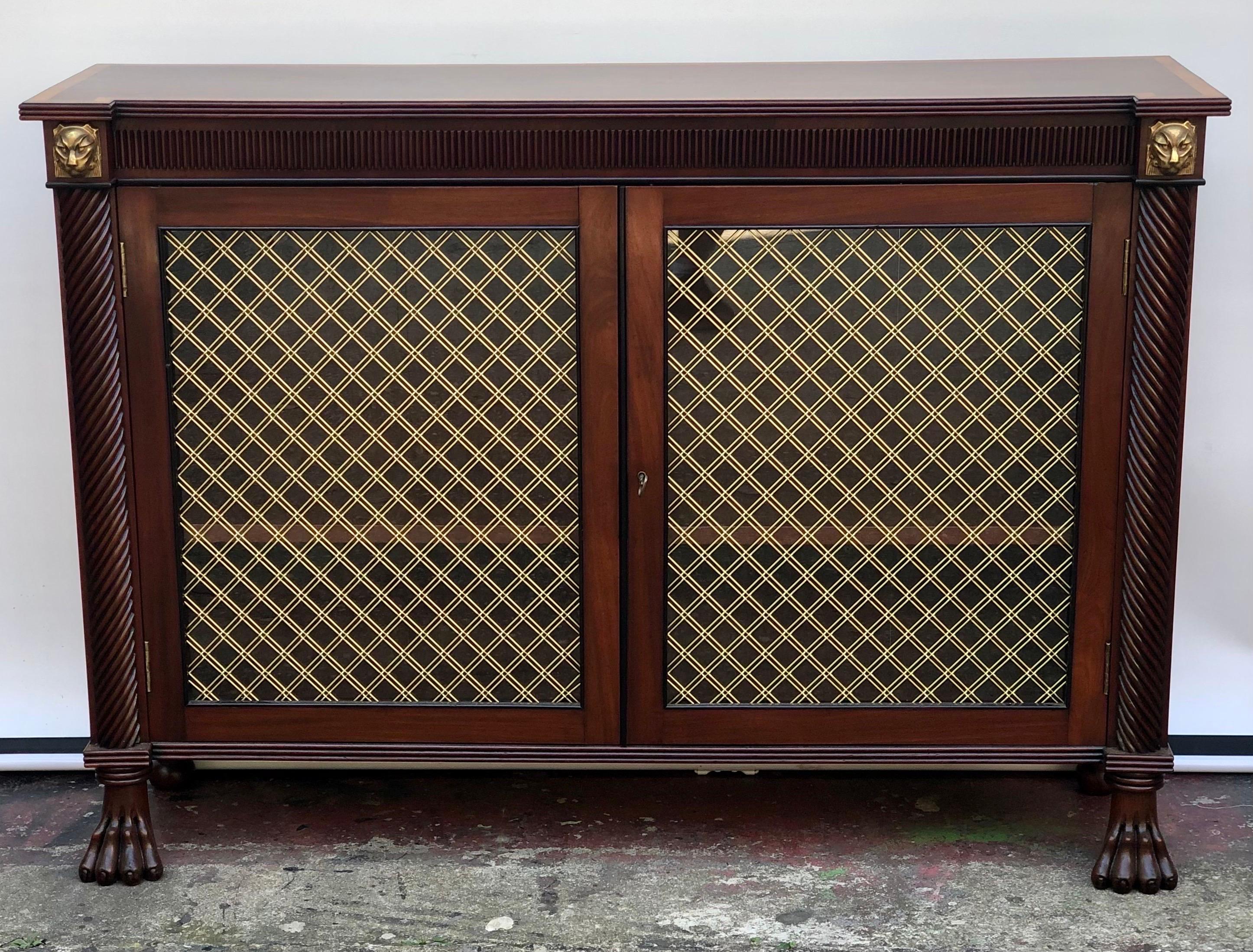 English Regency Mahogany Two Door Credenza / Side Cabinet, Early 19th Century For Sale 14