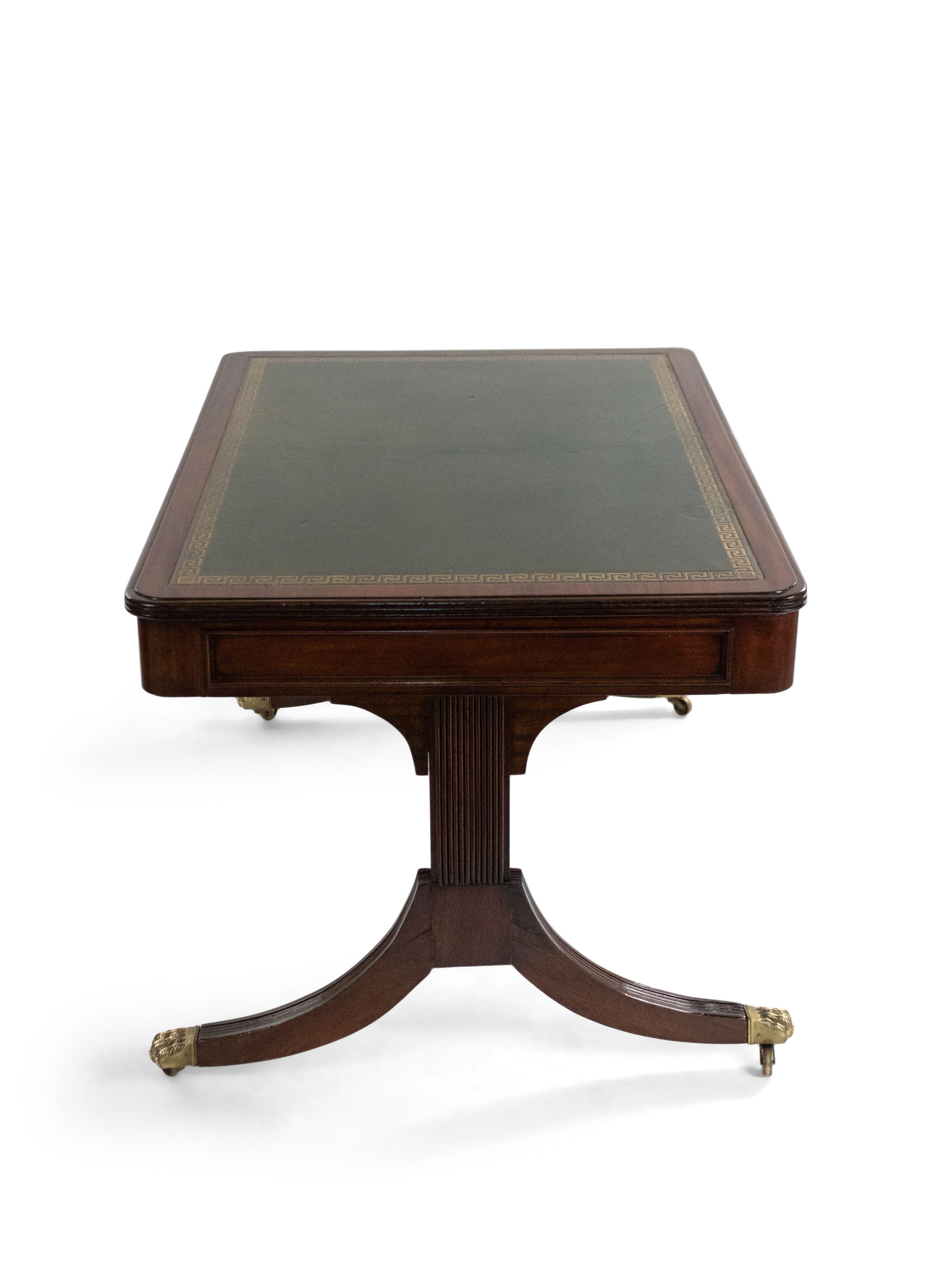English Regency Mahogany Writing Desk In Good Condition For Sale In New York, NY