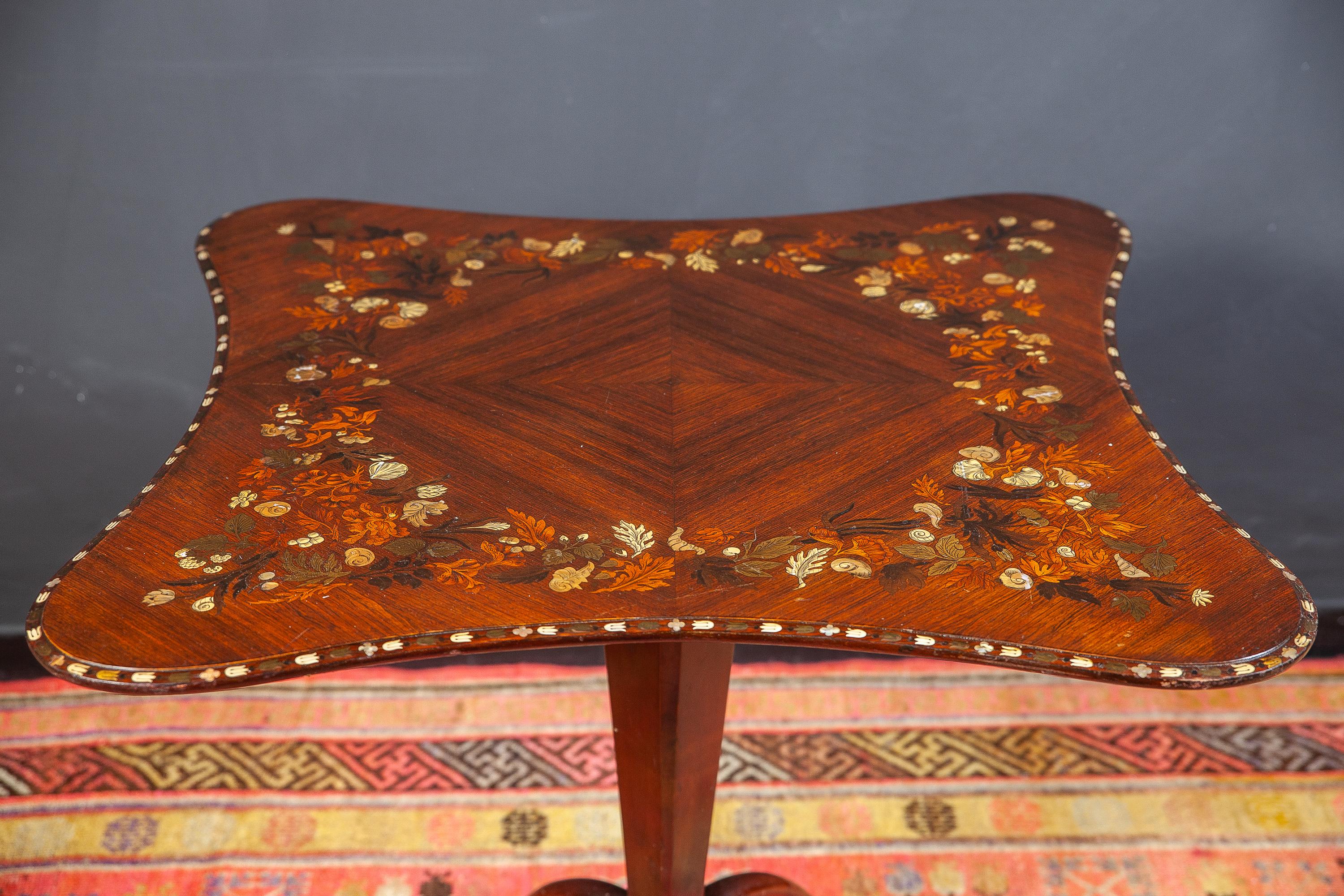 English Regency Marquetry Inlaid Center Table or Occasional Table, 1815 For Sale 1