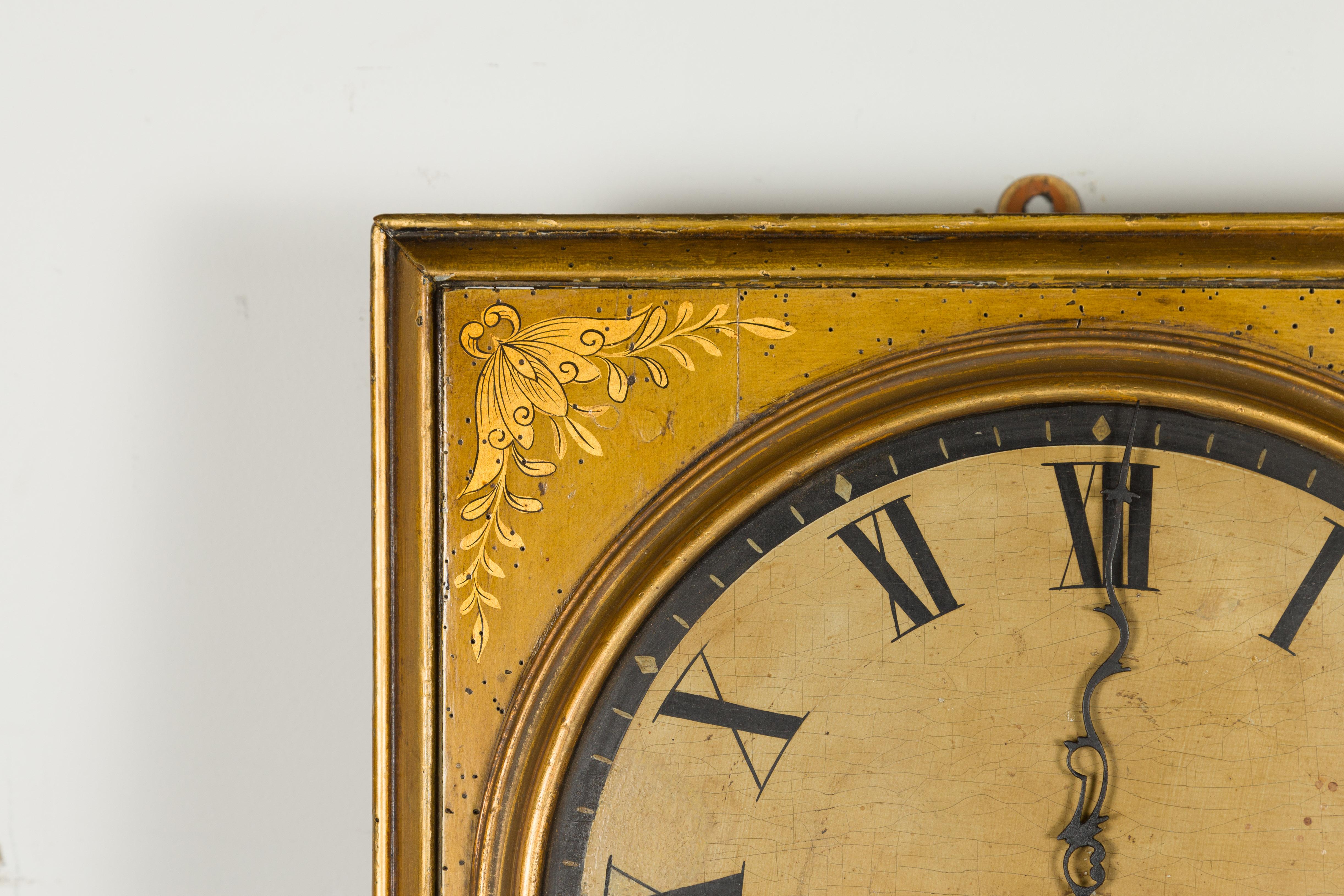 English Regency Period 1820s Golden Toned Wall Clock with Chinoiserie Décor In Good Condition For Sale In Atlanta, GA