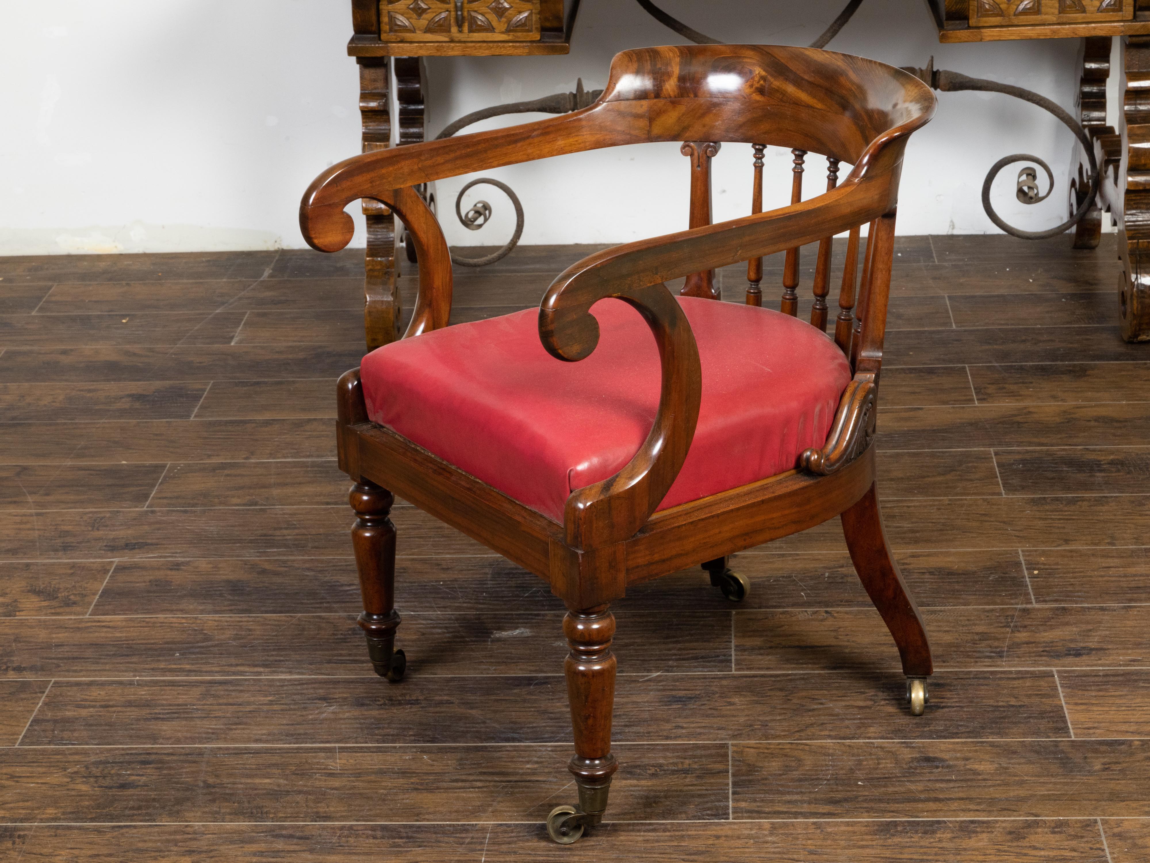 English Regency Period 19th Century Mahogany Horseshoe Back Upholstered Armchair For Sale 3