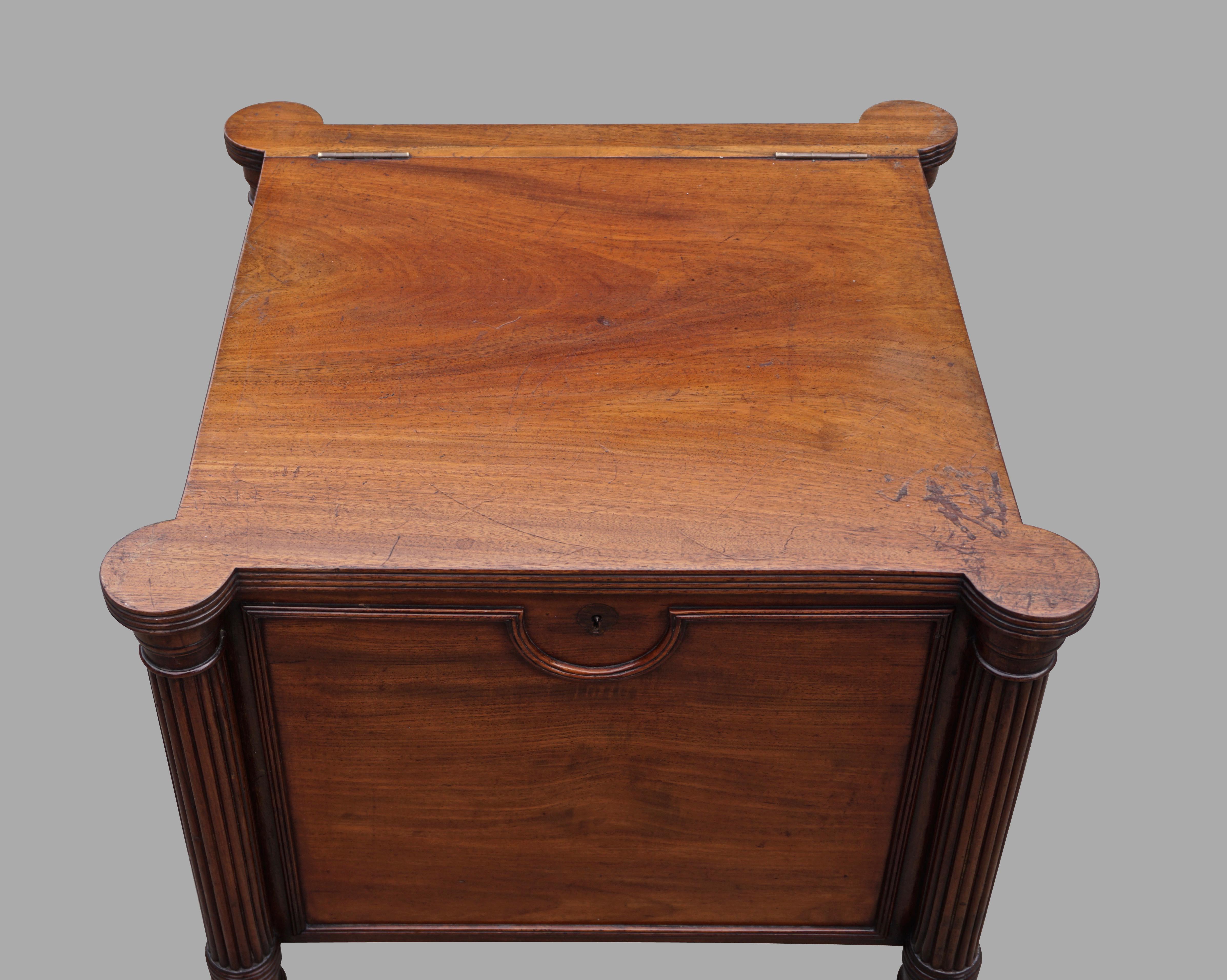 English Regency Period Mahogany Cellarette in the Manner of Gillows 9