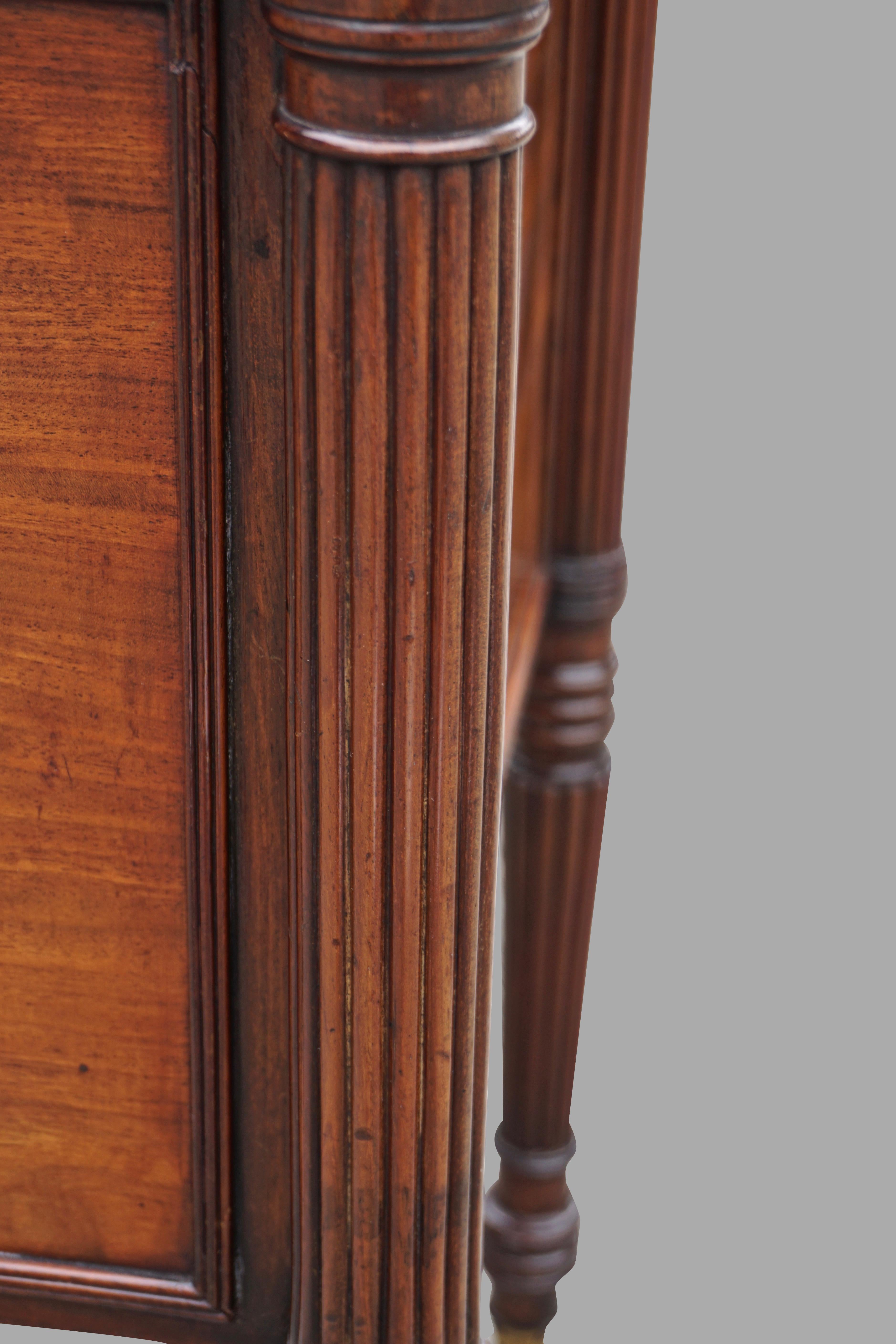 English Regency Period Mahogany Cellarette in the Manner of Gillows 1