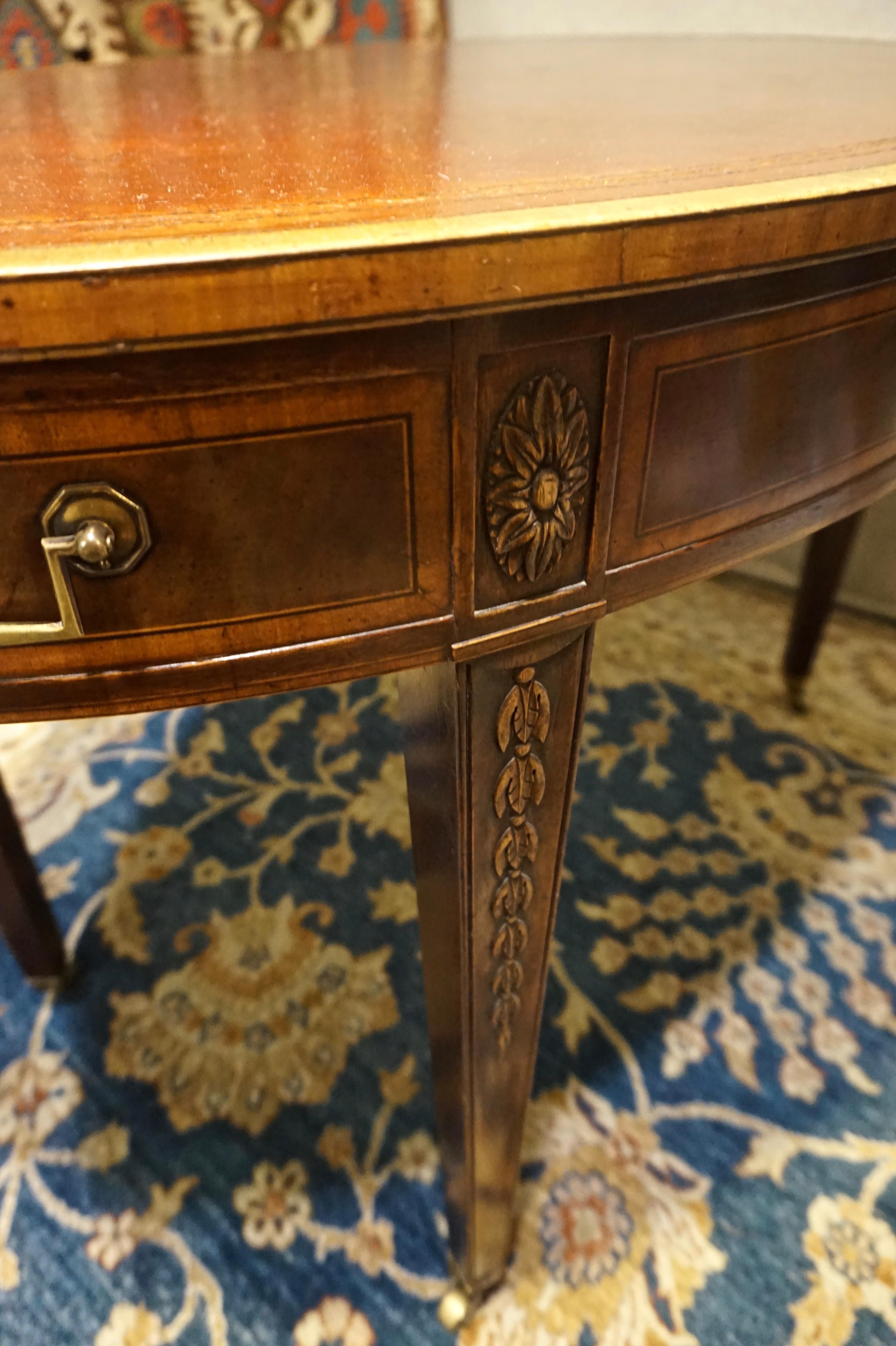 English Regency Revival Mahogany Oval Table with Gilt Leather Top 6
