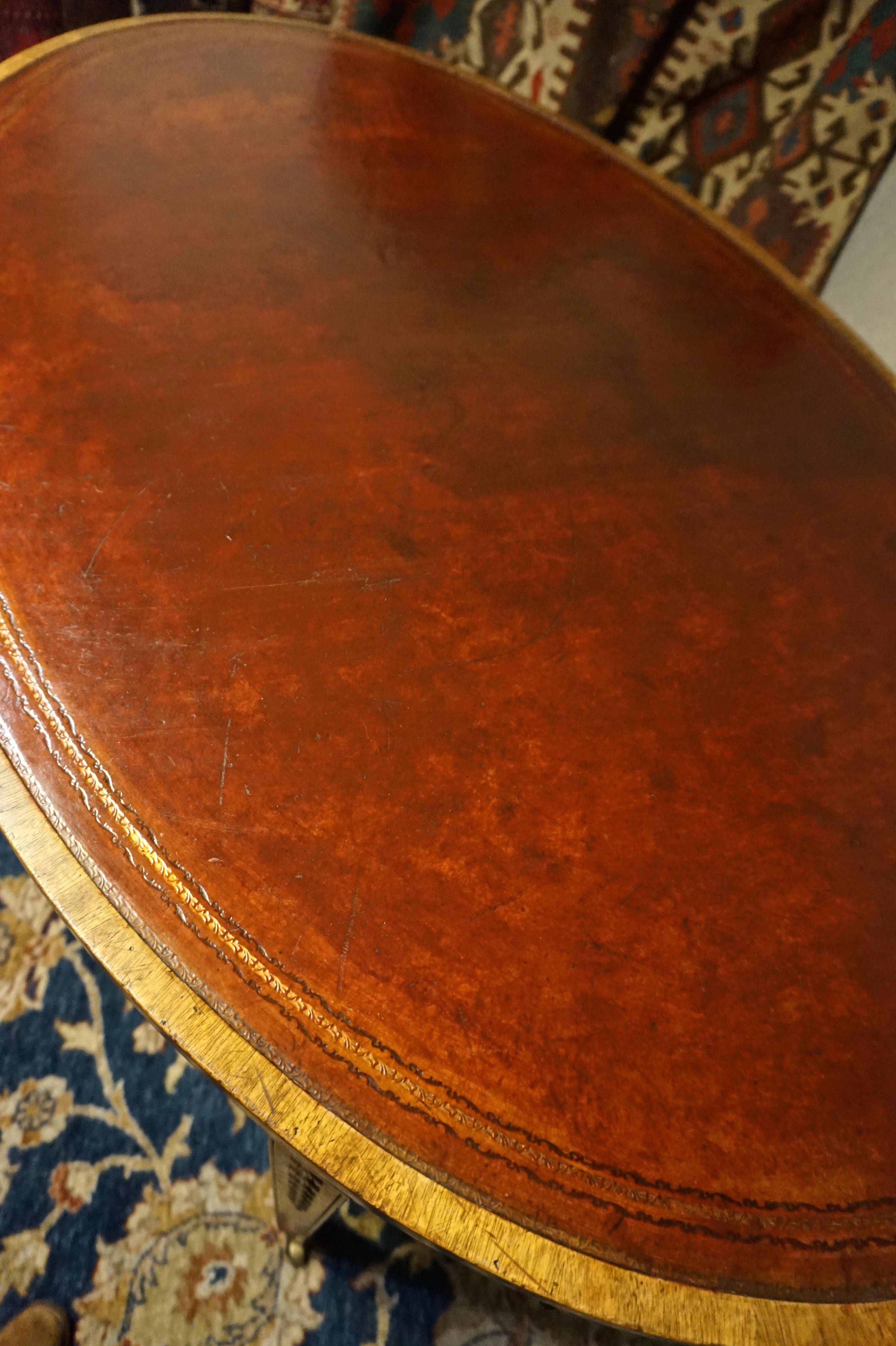 English Regency Revival Mahogany Oval Table with Gilt Leather Top 9