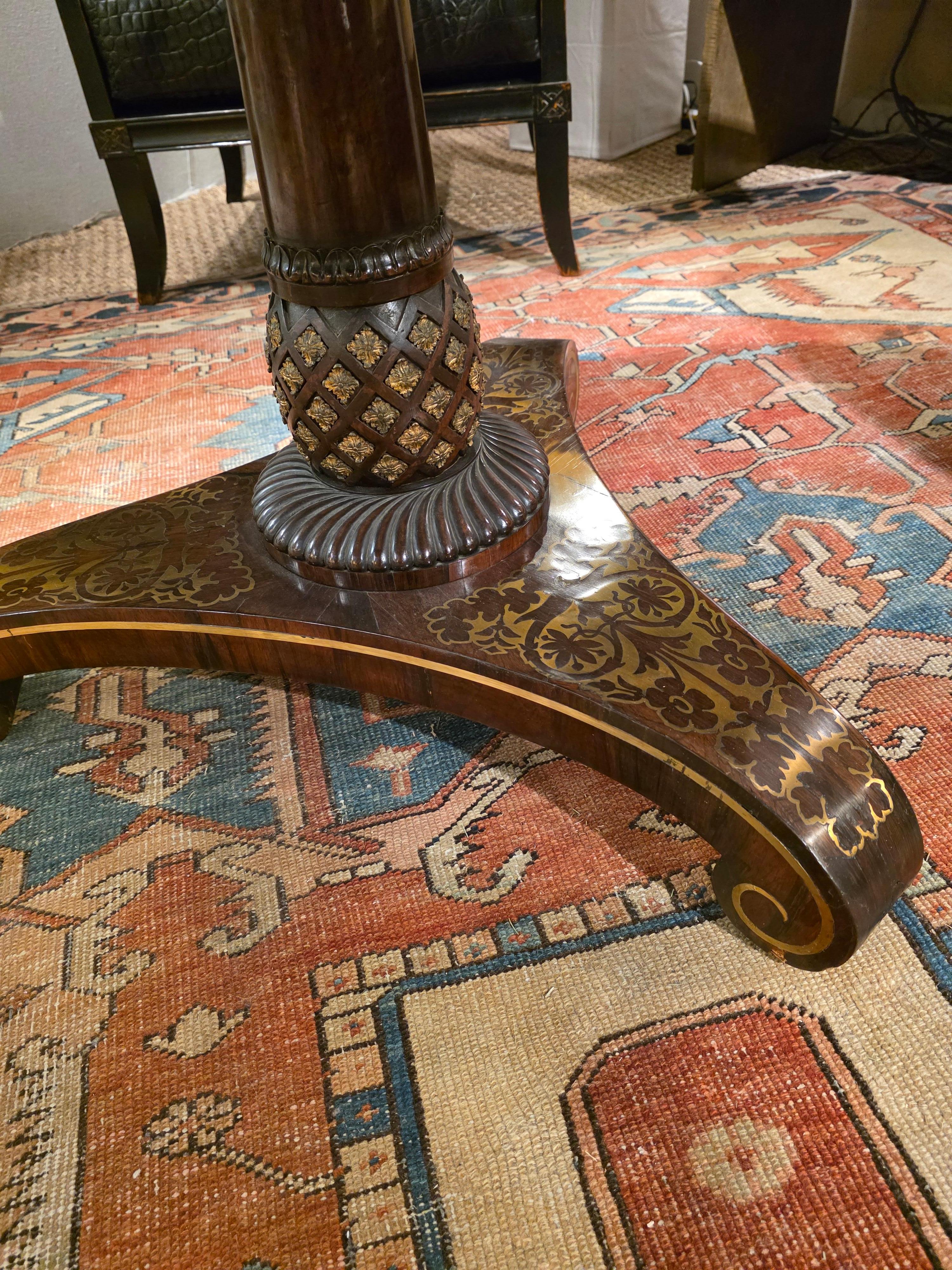 English Regency Rosewood and Brass Tilt-Top Table im Angebot 10