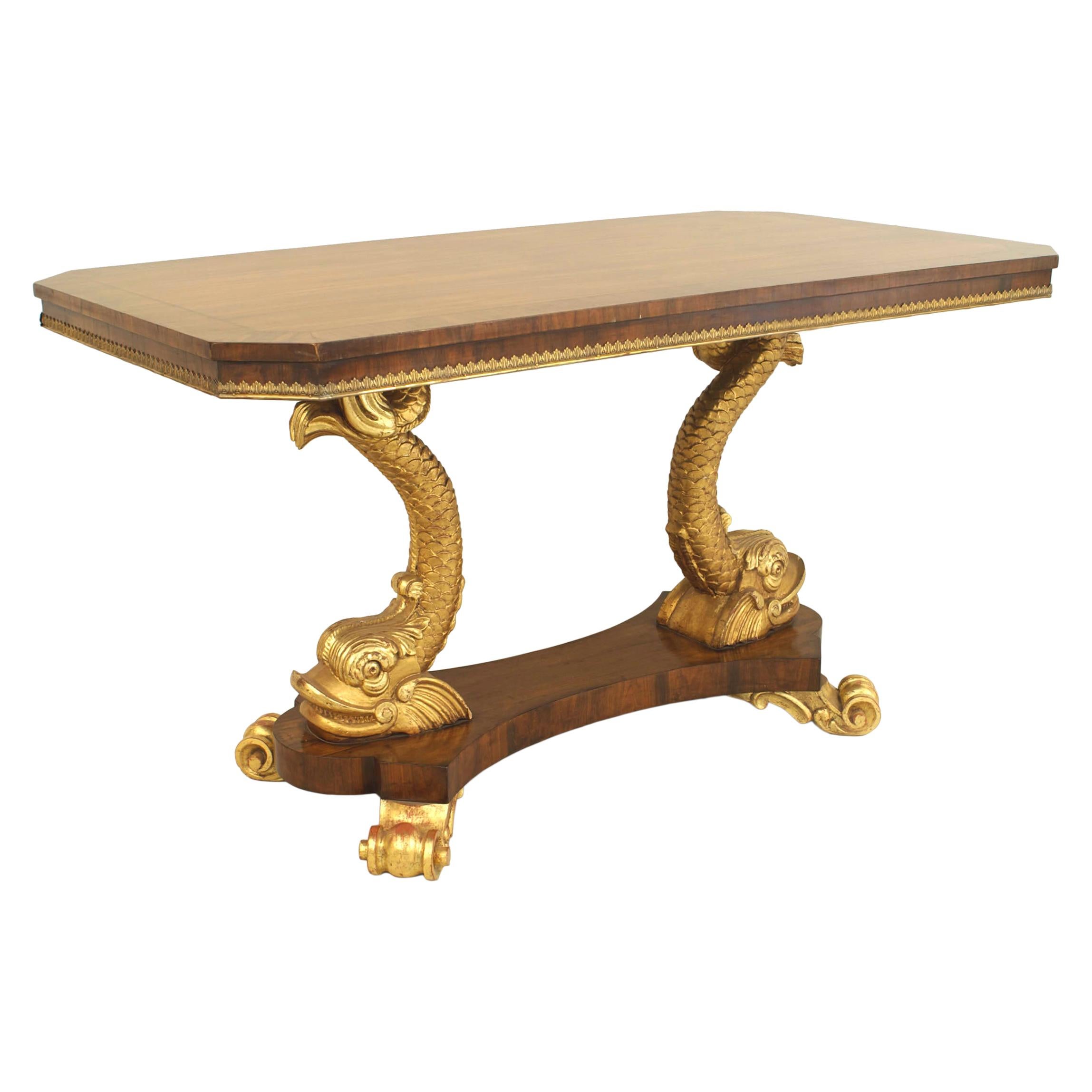 Table centrale en bois de rose de style Régence anglais
