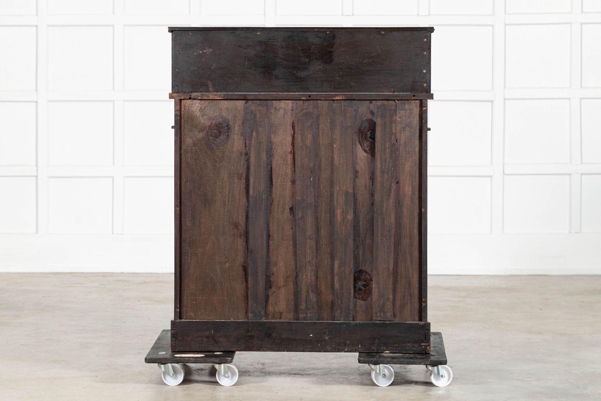 Chiffoniere inglese Regency in palissandro in vendita 10