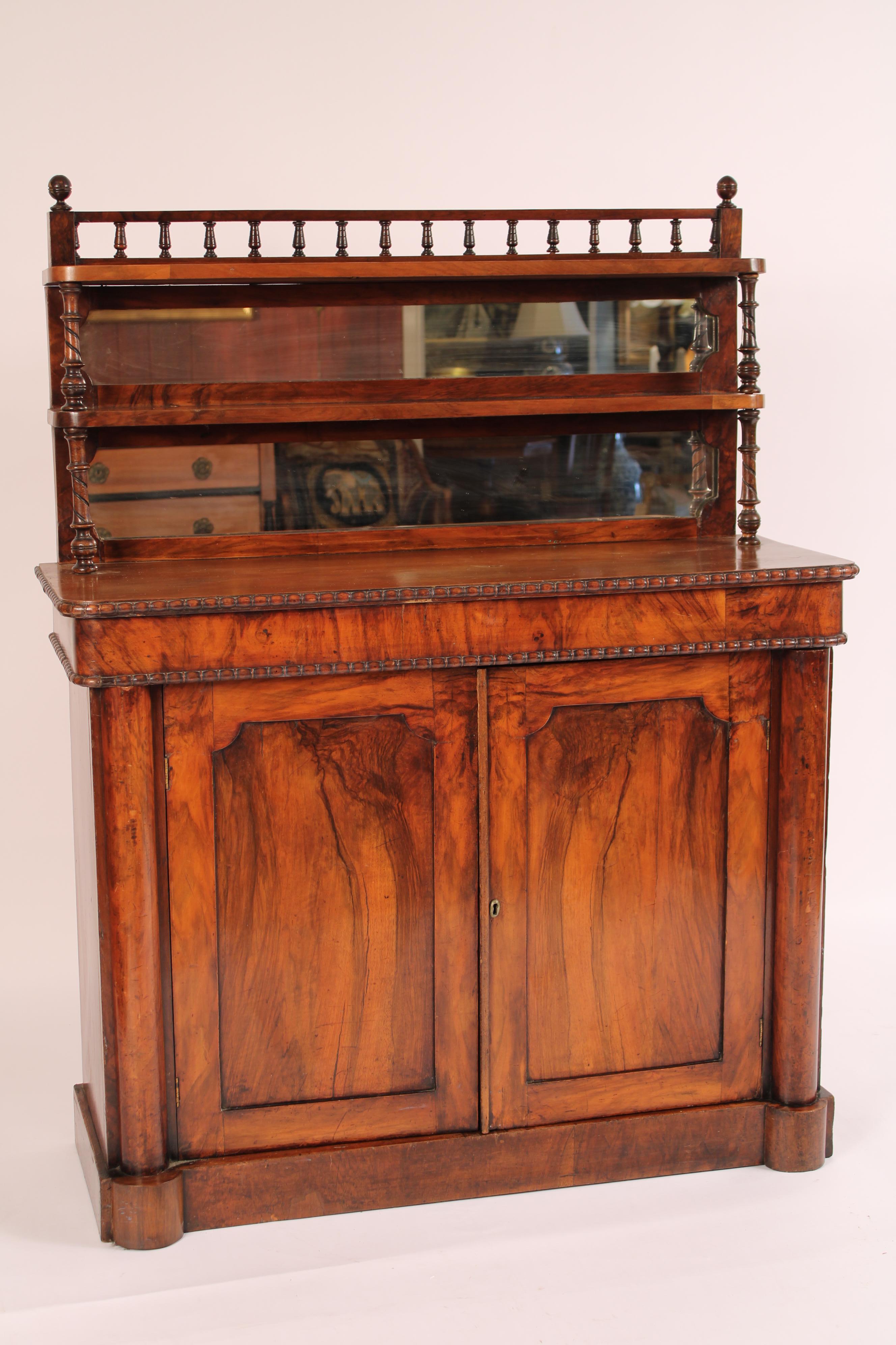 English Regency Rosewood Chiffonier In Good Condition For Sale In Laguna Beach, CA