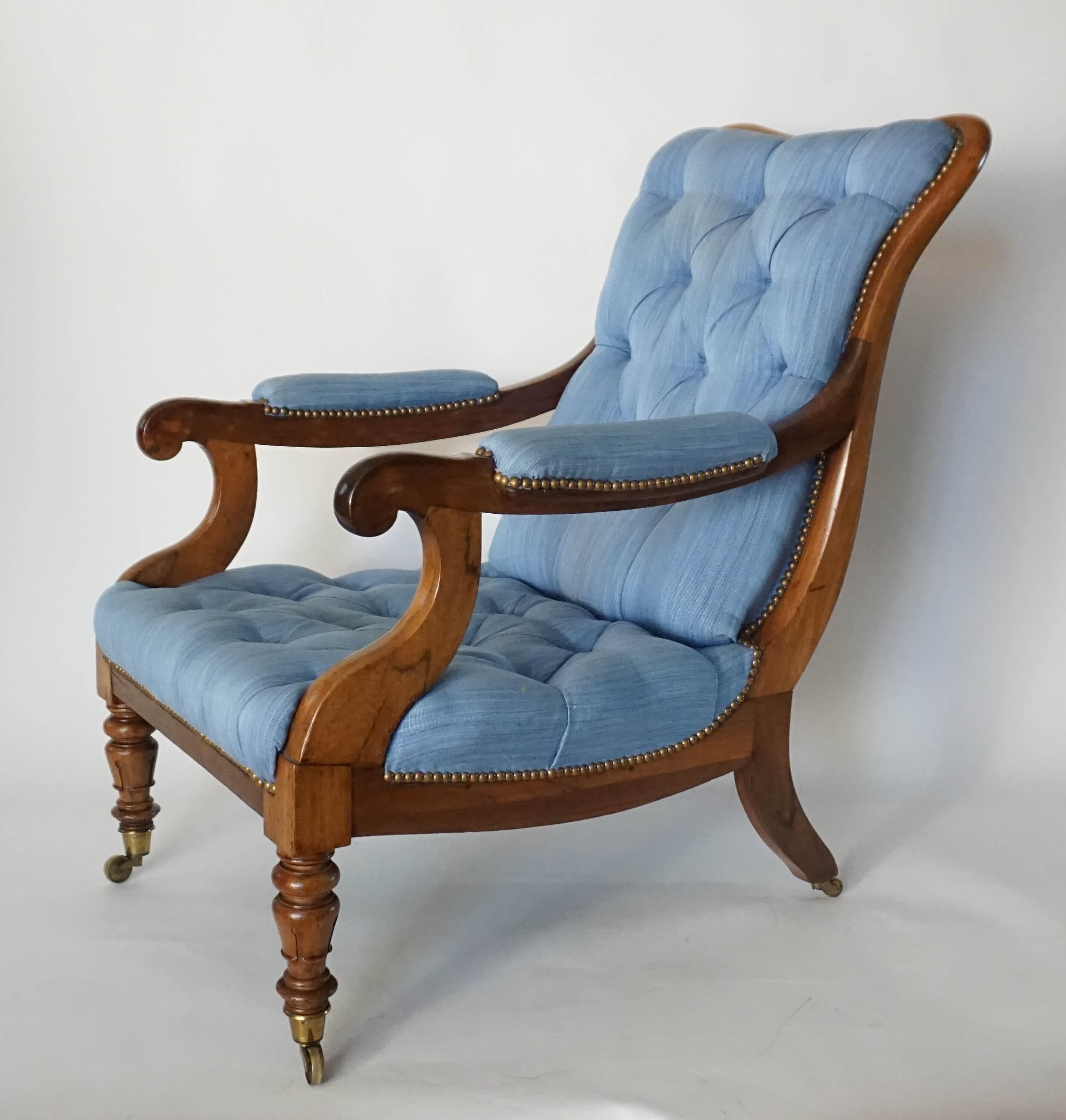 Hand-Carved English Regency Solid Walnut Library Chair, circa 1840