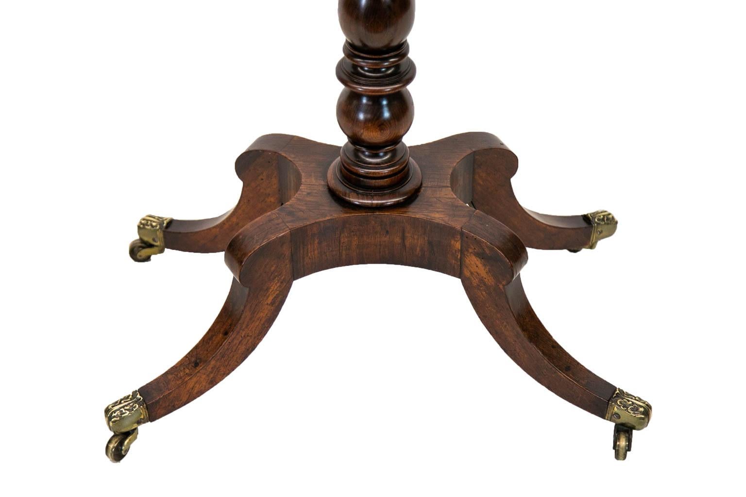 Anglais Boîte à thé anglaise de style Régence en bois de rose en vente