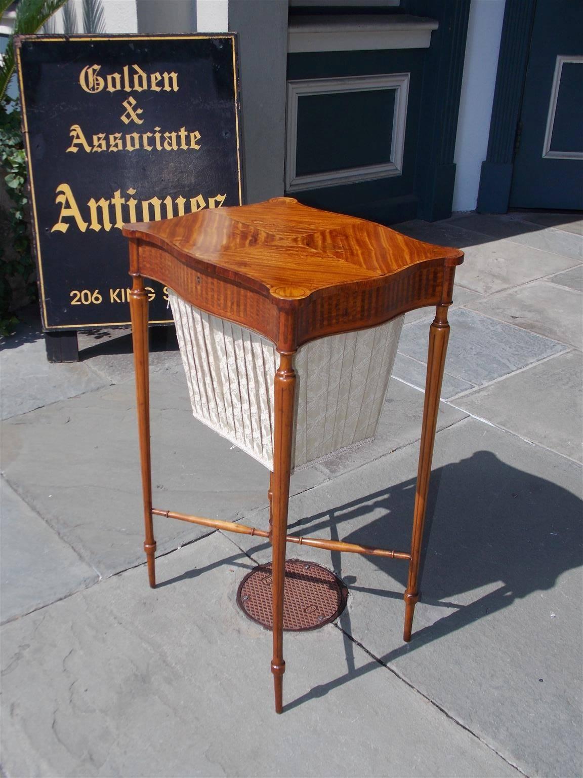 Hand-Carved English Regency Satinwood Outset Corner Hinged Sewing Stand, Circa 1800 For Sale