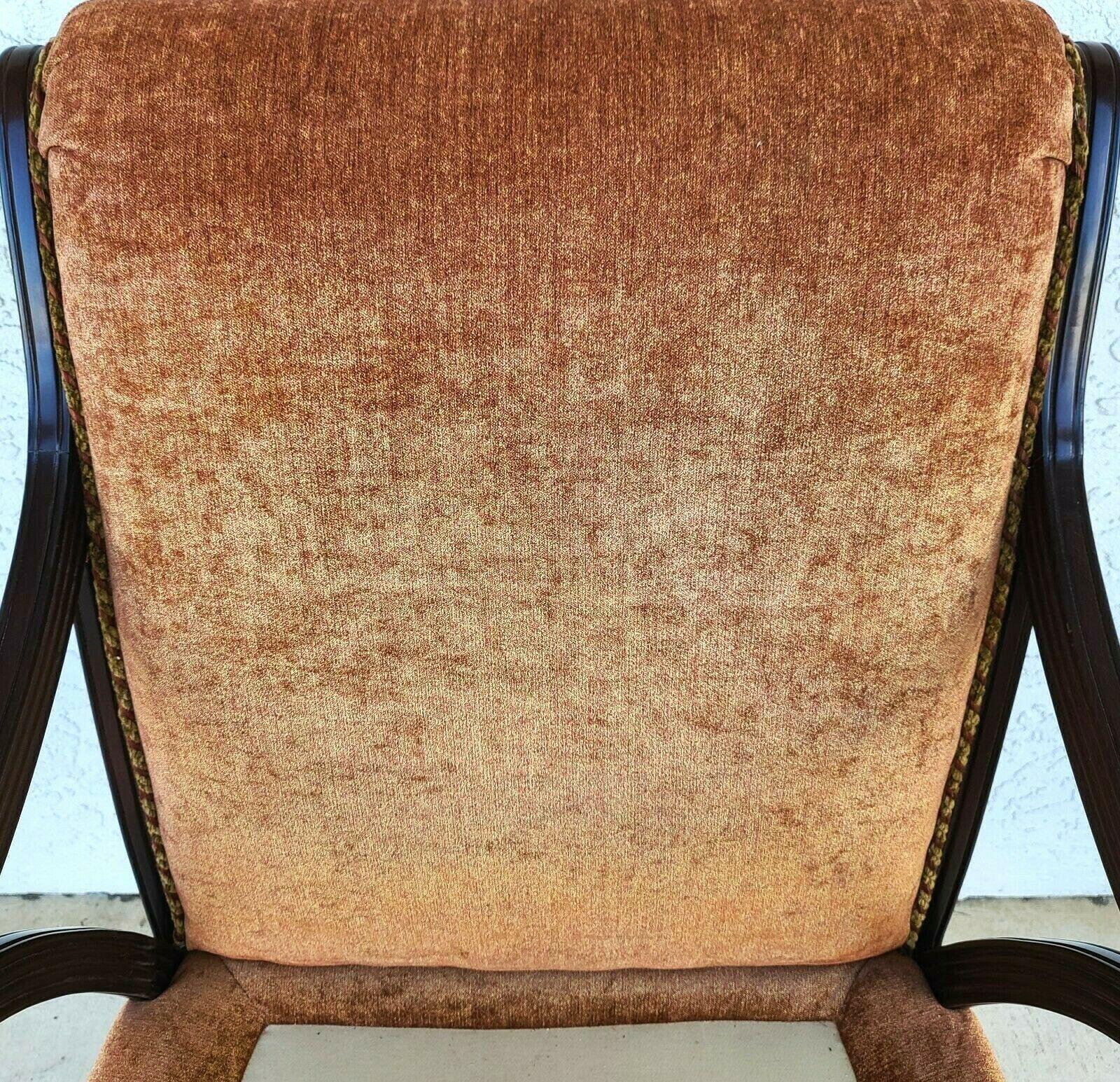 Englischer Regency-Sessel mit Schnörkeln von Classics Furniture of North Carolina im Angebot 1