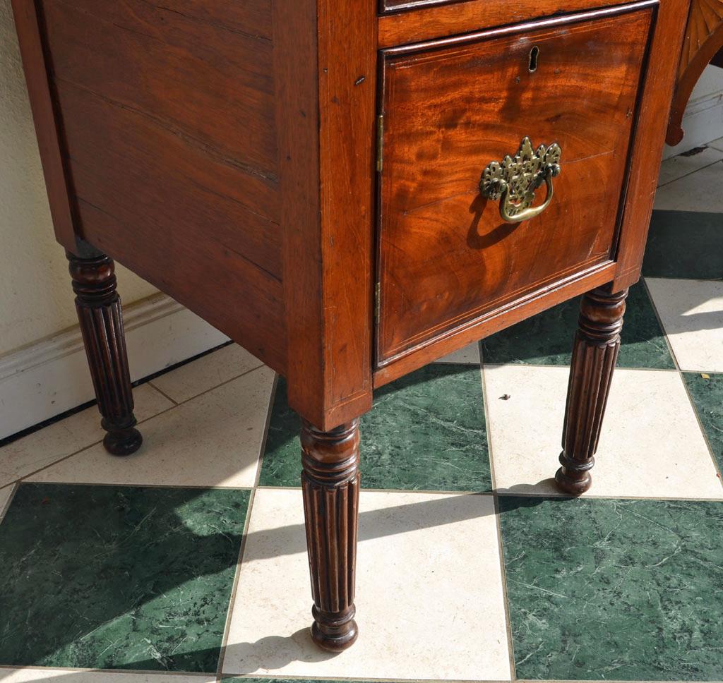 English Regency Sideboard in Mahogany from the 1830s, Converted to a Washstand 1