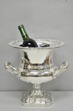 English Regency Versilberte Trophäe Urne Champagnerkühler Eiskübel von BSC