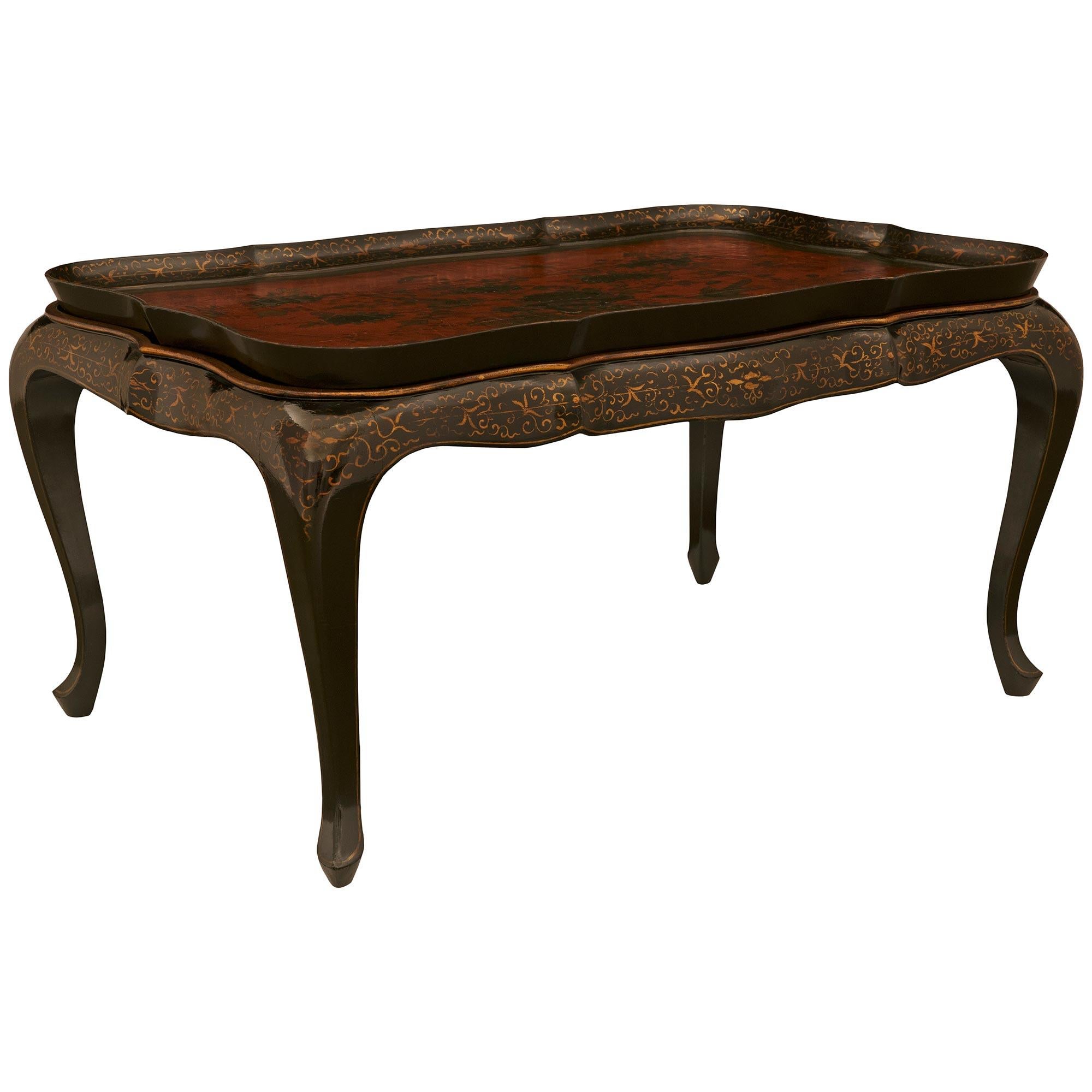 British English Regency st. Lacquer and Gilt coffee table removable tray For Sale