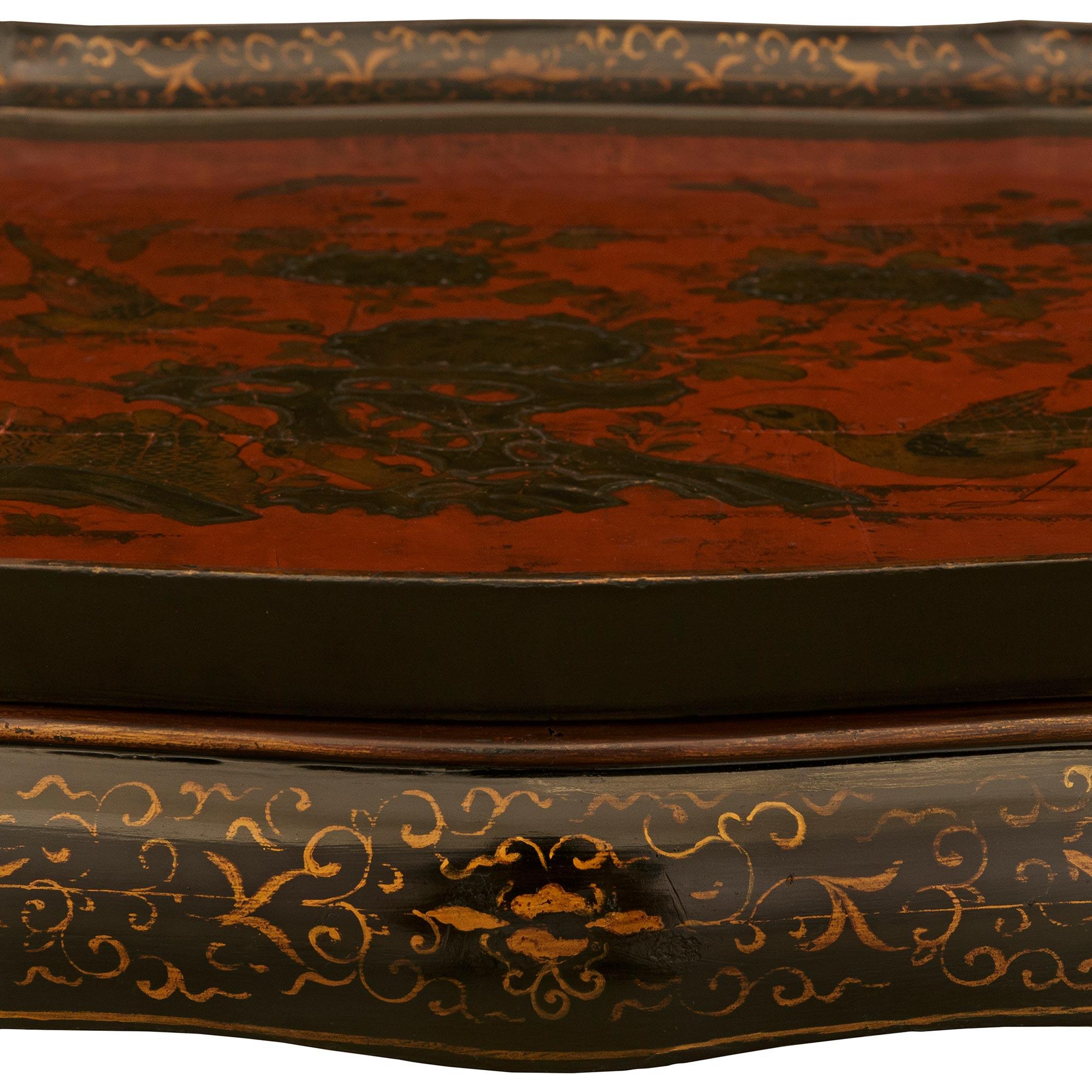 Giltwood English Regency st. Lacquer and Gilt coffee table removable tray For Sale