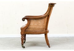 Bergère cannée avec siège en cuir de style Regency anglais