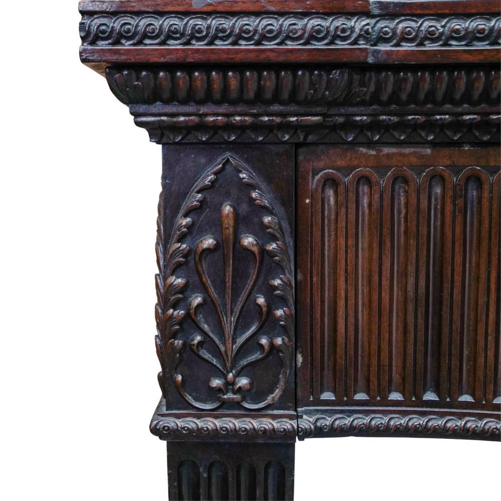 Mesa Consola de Servir de Caoba Tallada de Estilo Regencia Inglés en venta 10