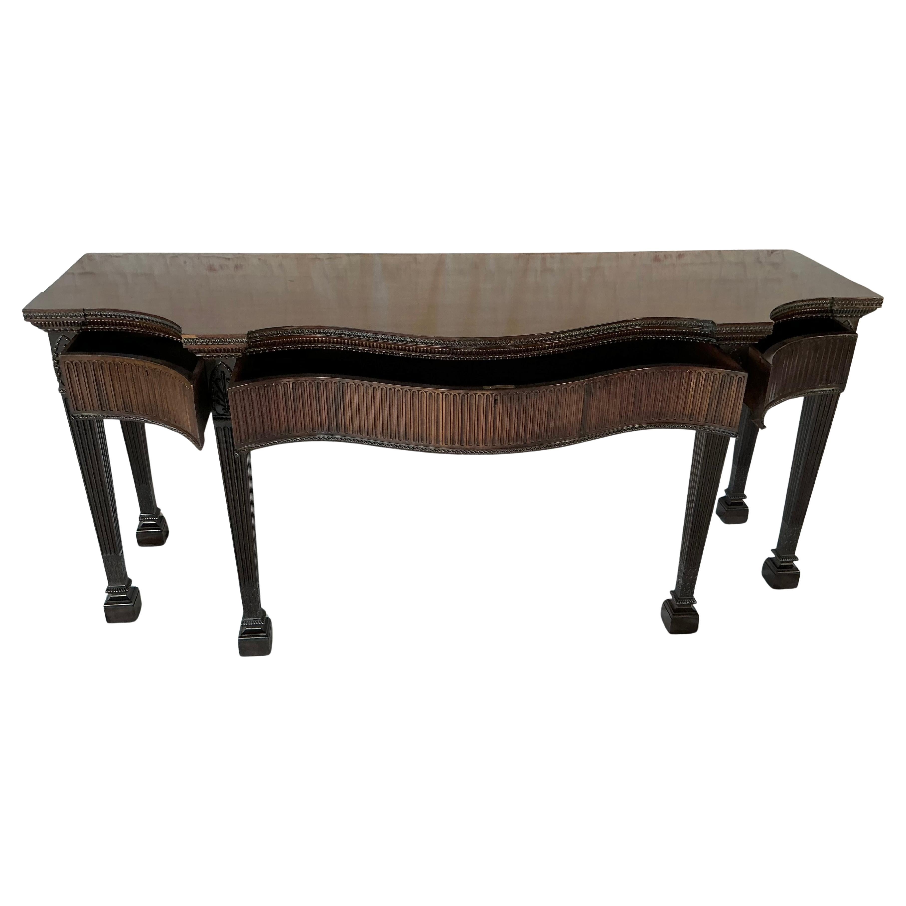 Mesa Consola de Servir de Caoba Tallada de Estilo Regencia Inglés en venta 2