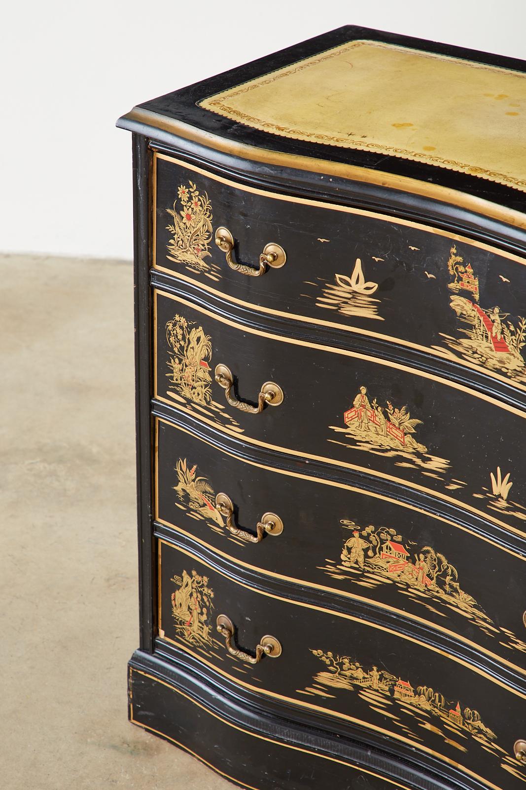Lacquered English Regency Style Chinoiserie Decorated Commode or Chest