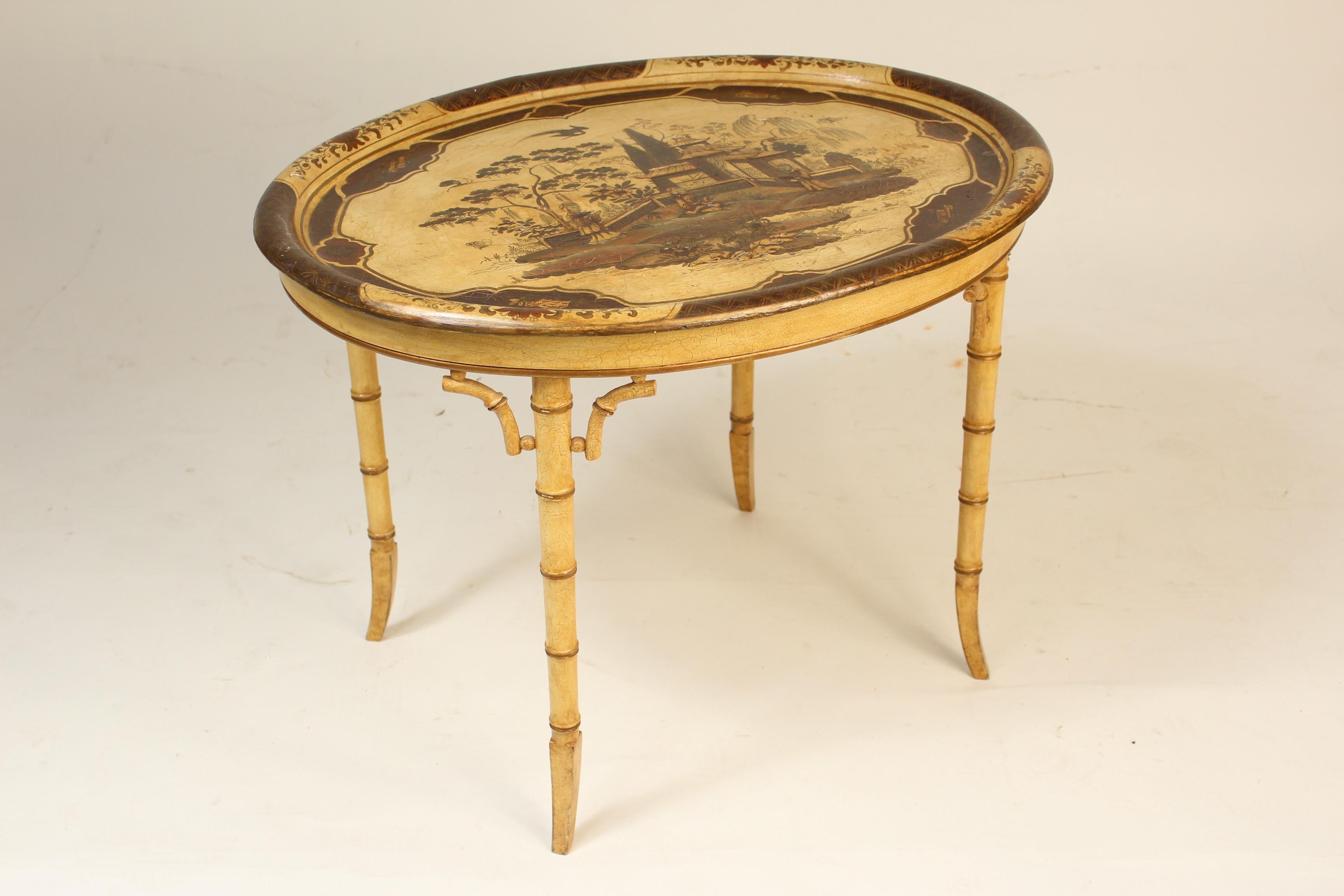 English Regency Style Chinoiserie Decorated Paper Mache Tray Table In Good Condition In Laguna Beach, CA