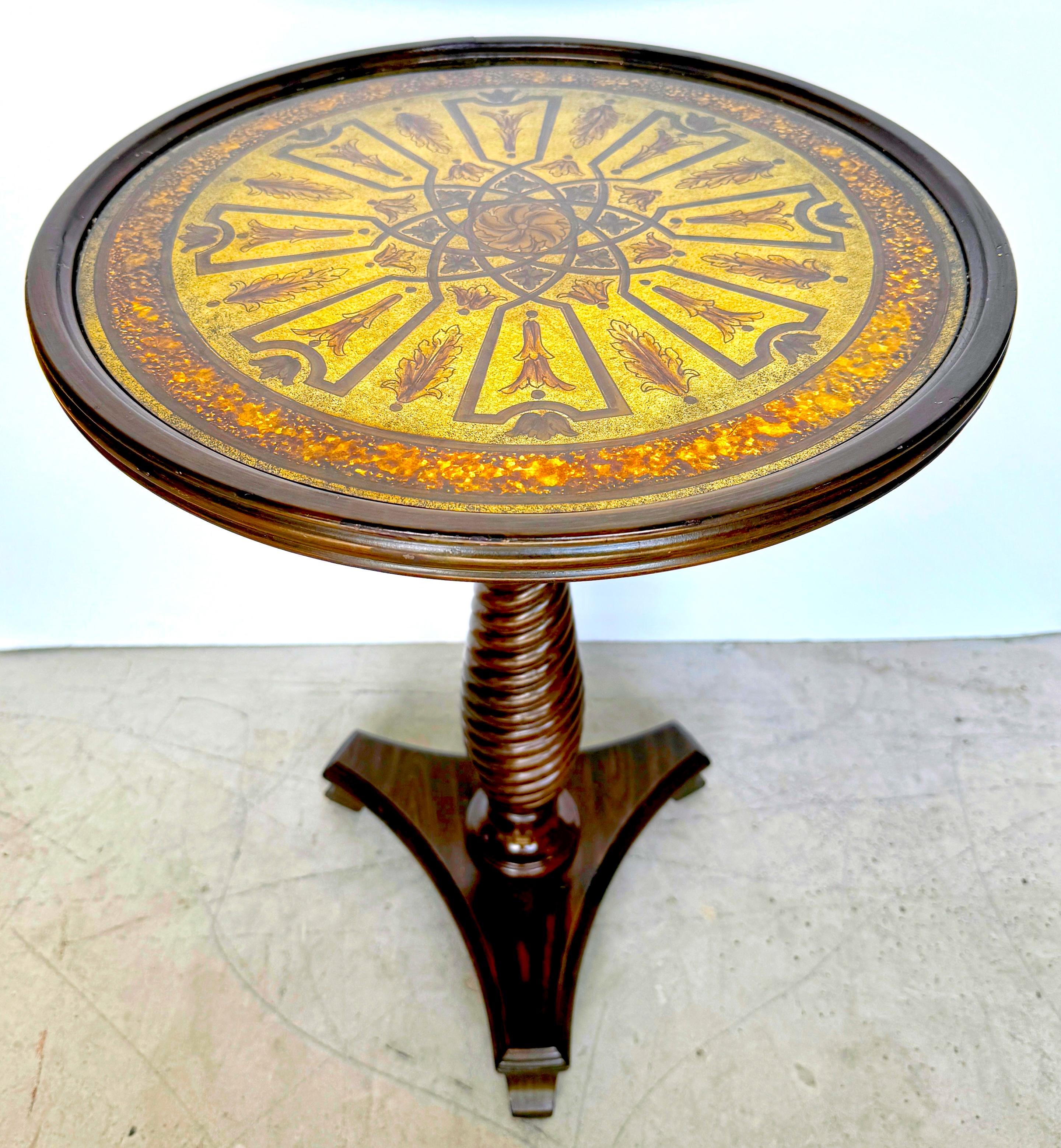 20th Century English Regency Style Eglomise Reverse Painted Neoclassical Side Table For Sale