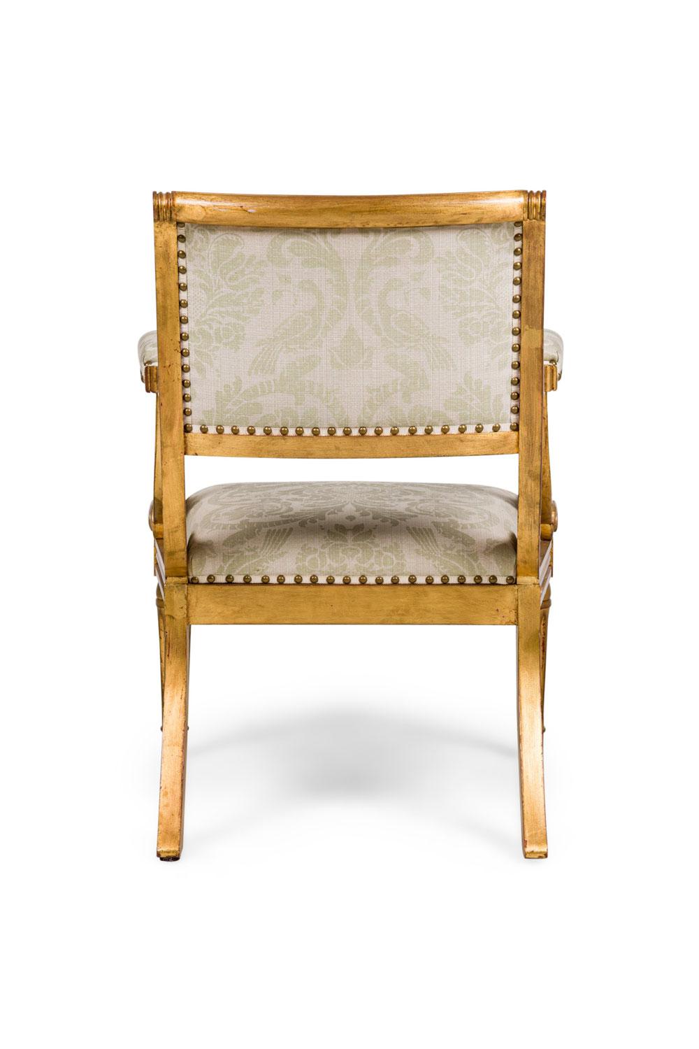 Englischer Giltwood- und Damast-Sessel im Regency-Stil im Zustand „Gut“ im Angebot in Queens, NY