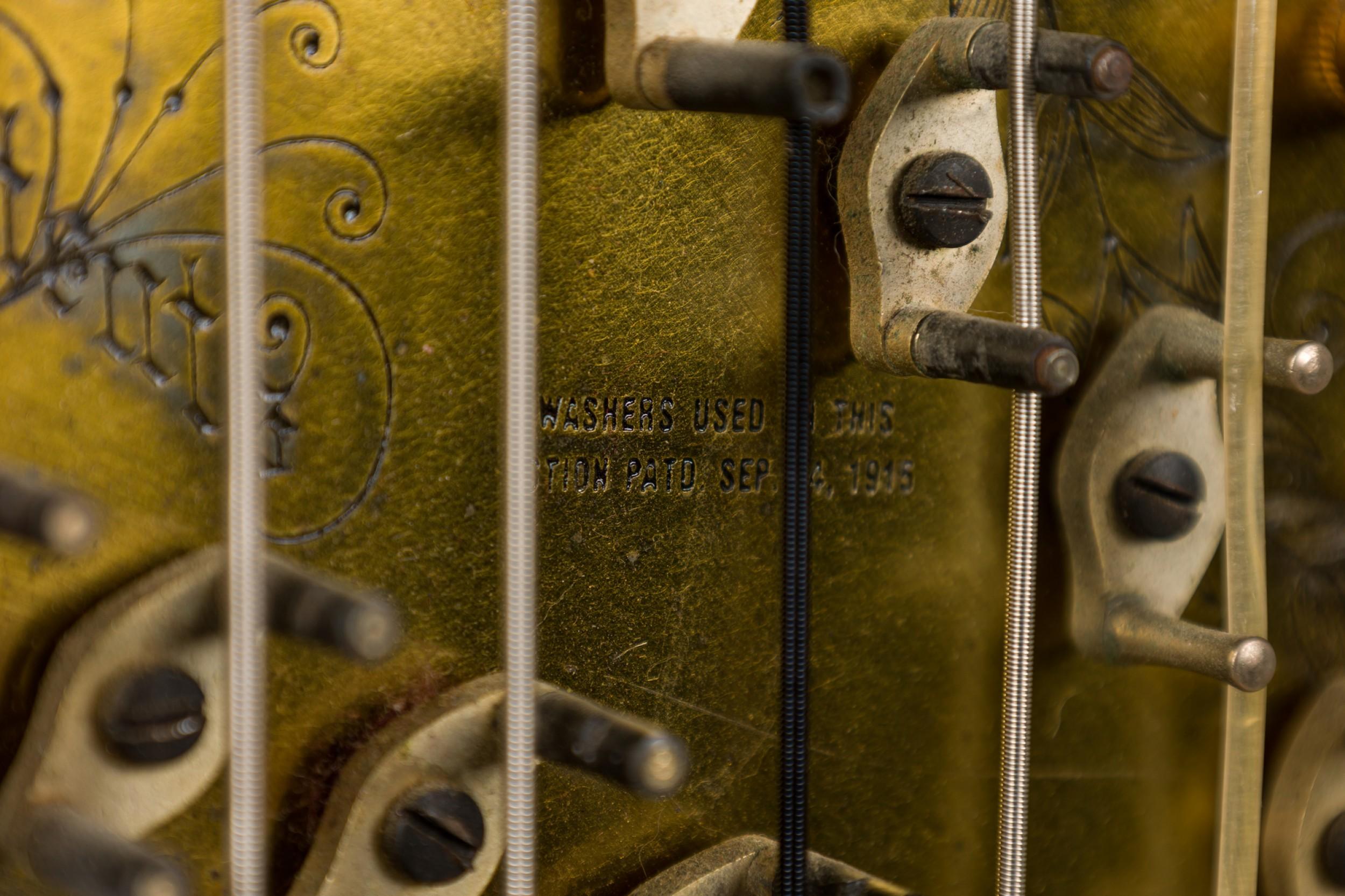 English Regency Style Giltwood & Brass Double Action 7-Pedal Harp en vente 7