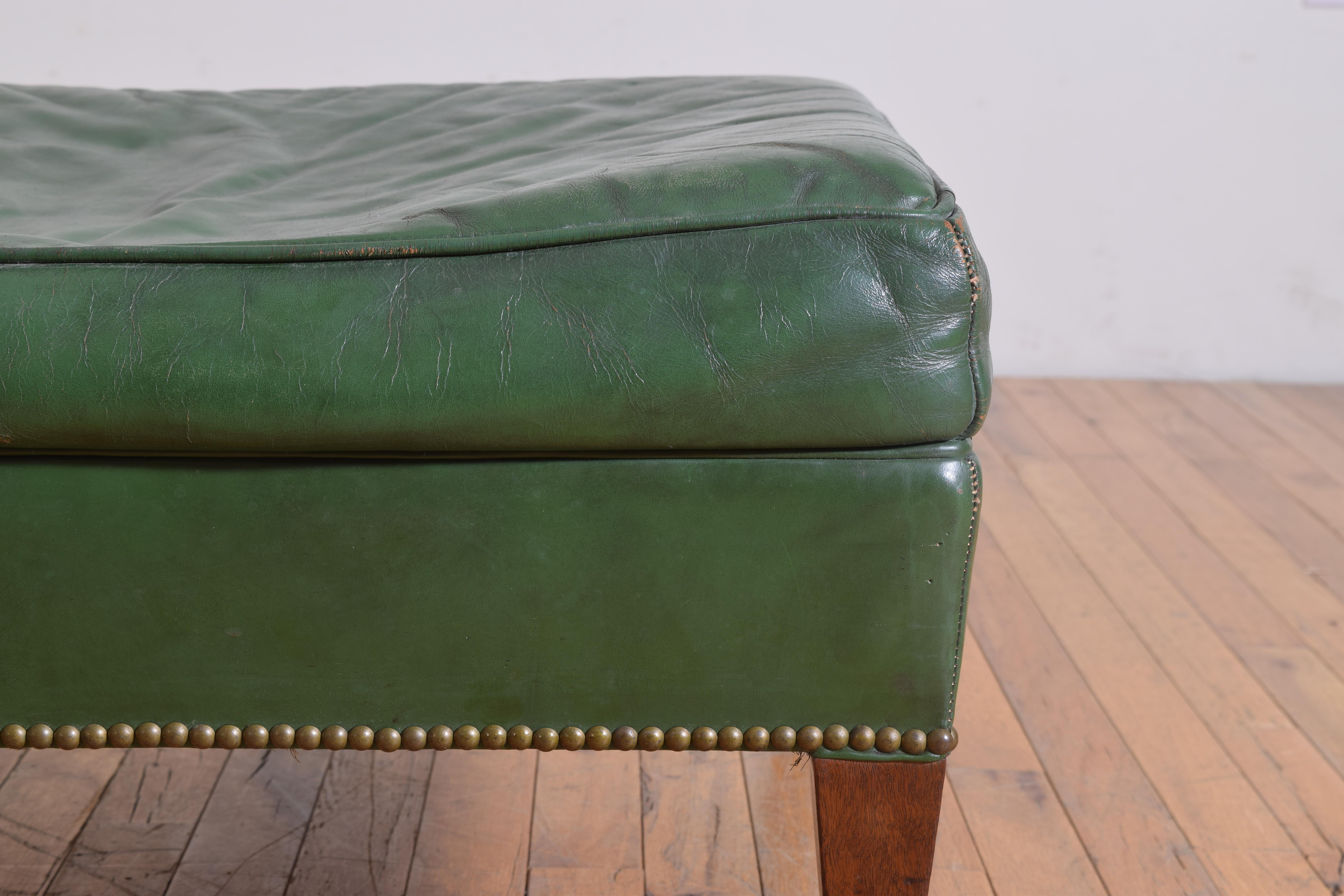 English Regency Style Mahogany and Leather Upholstered Bench, 2ndq 20th cen. For Sale 1