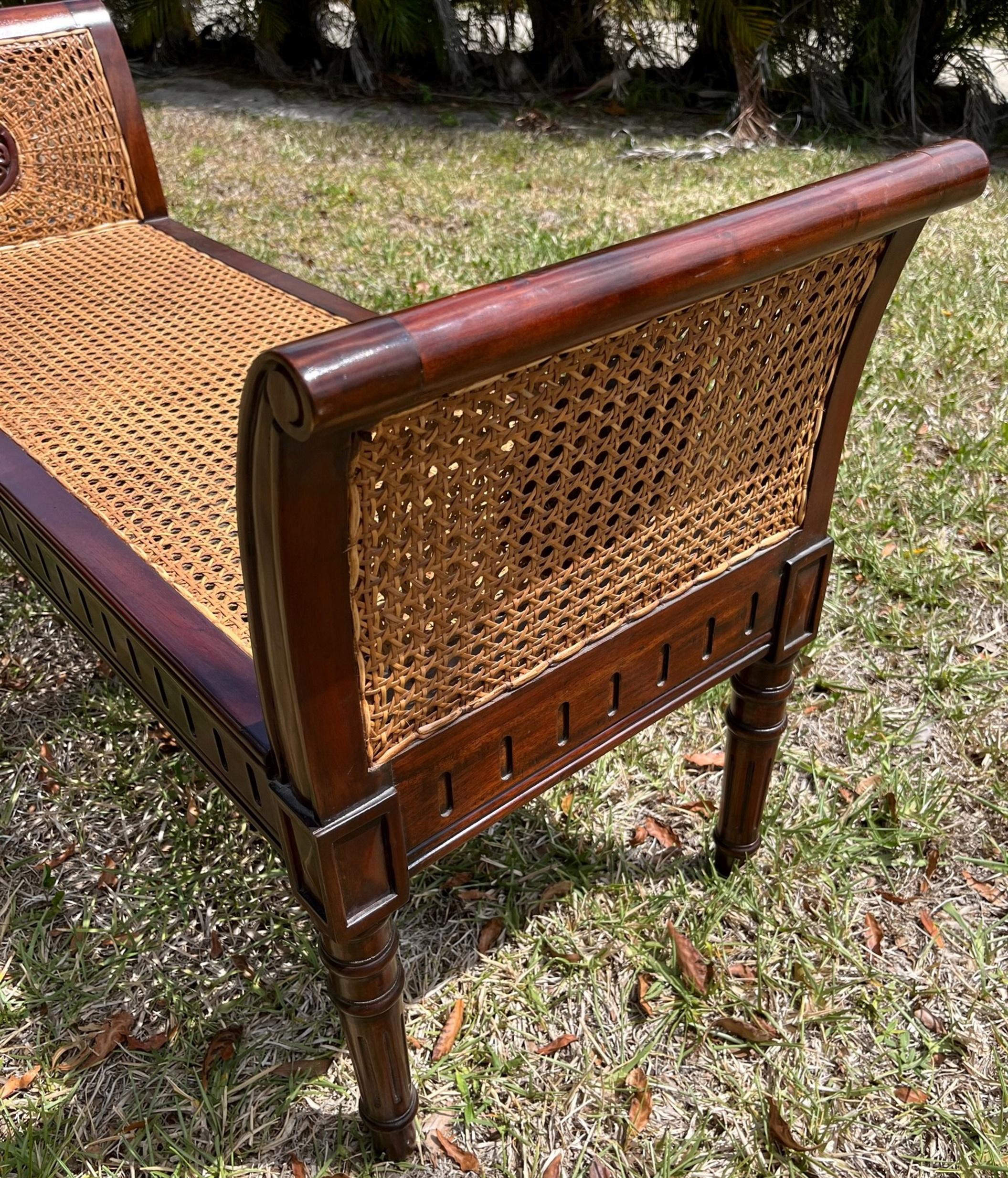 English Regency Style Mahogany Caned Window Bench / Hall Bench ca. 1900 In Good Condition For Sale In Vero Beach, FL