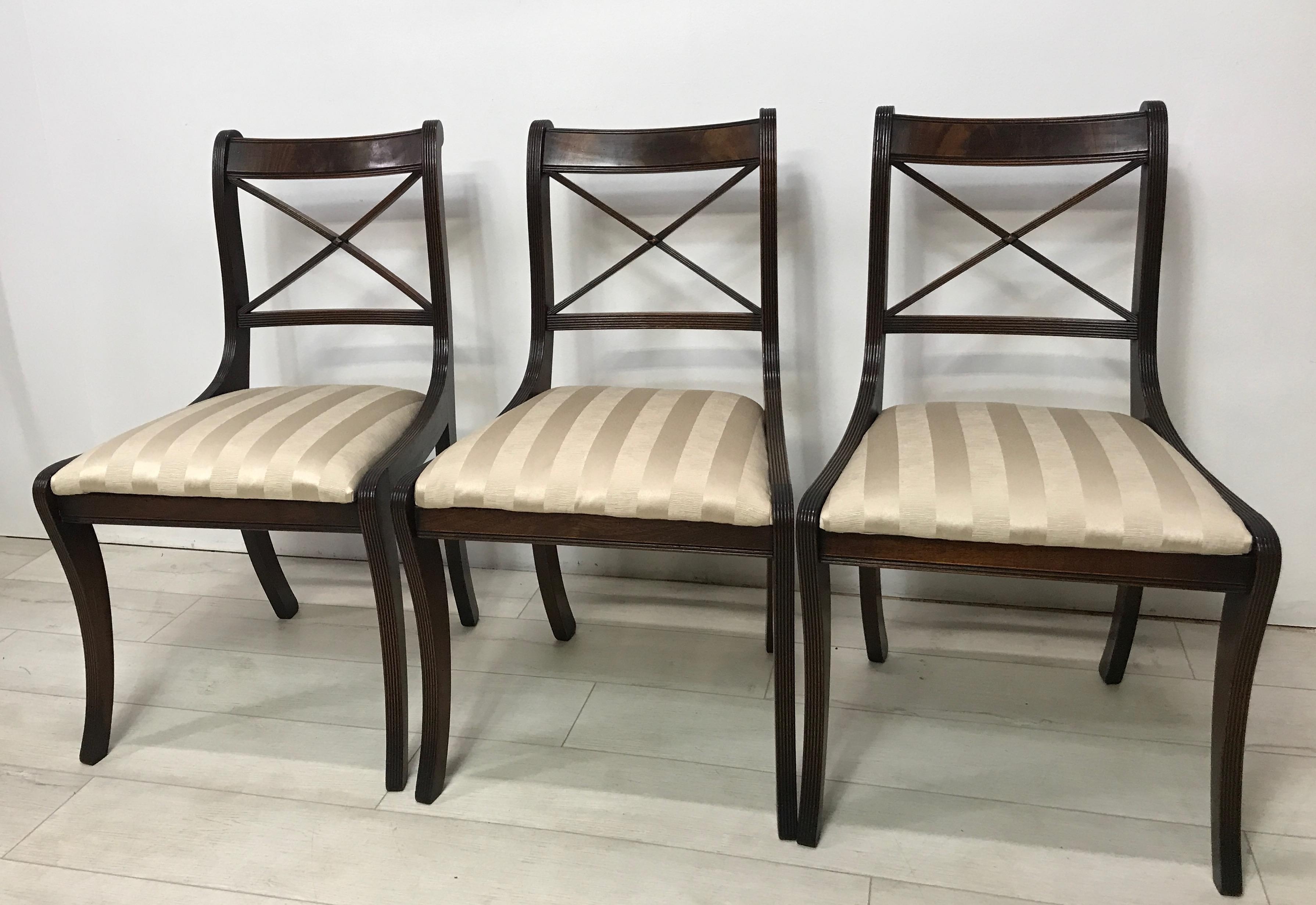 English Regency Style Mahogany Dining Chairs, Set of Eight In Good Condition In San Francisco, CA
