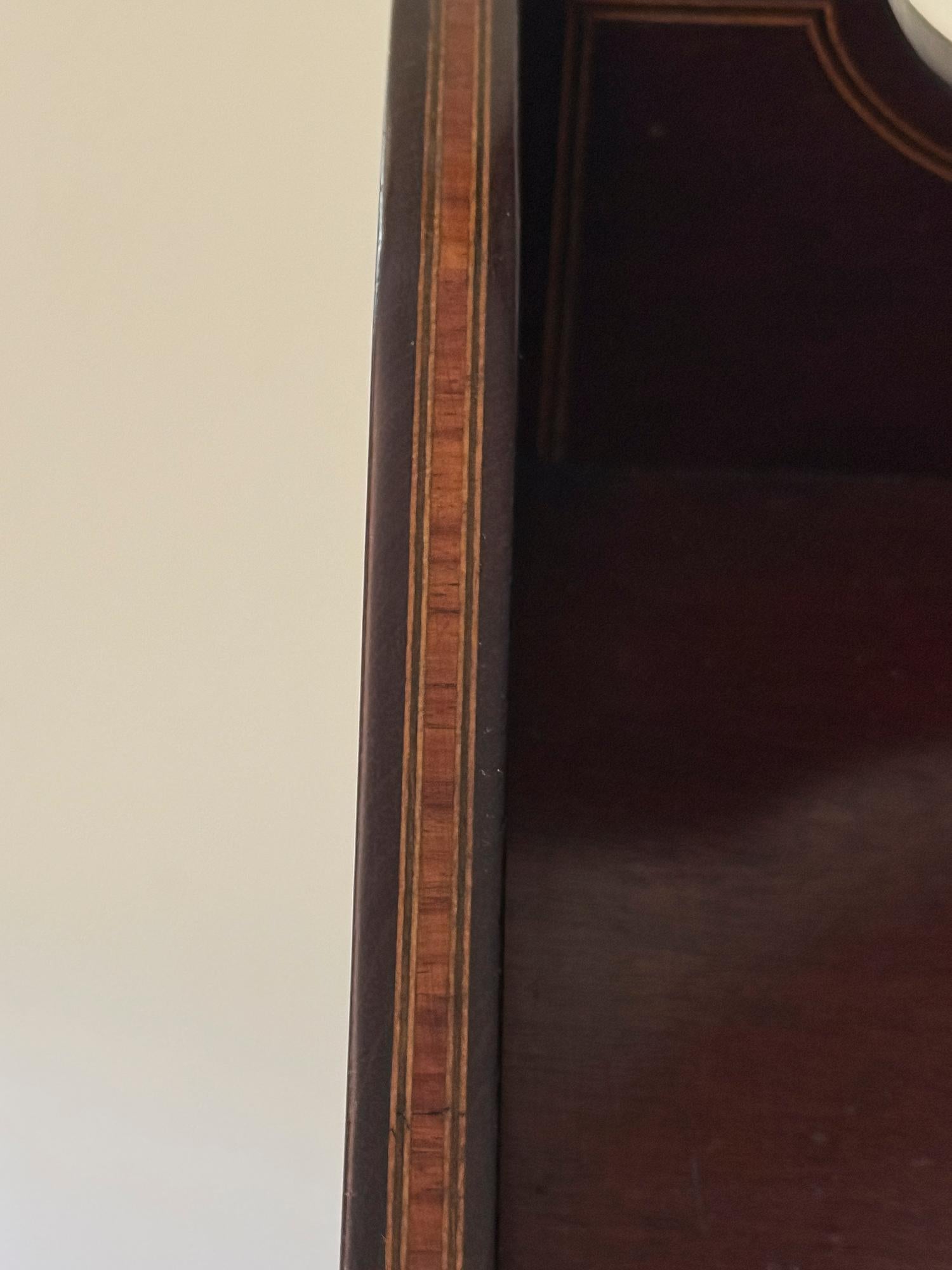 Parquetry English Regency Style Mahogany Waterfall Bookcase ( Edwardian ) For Sale