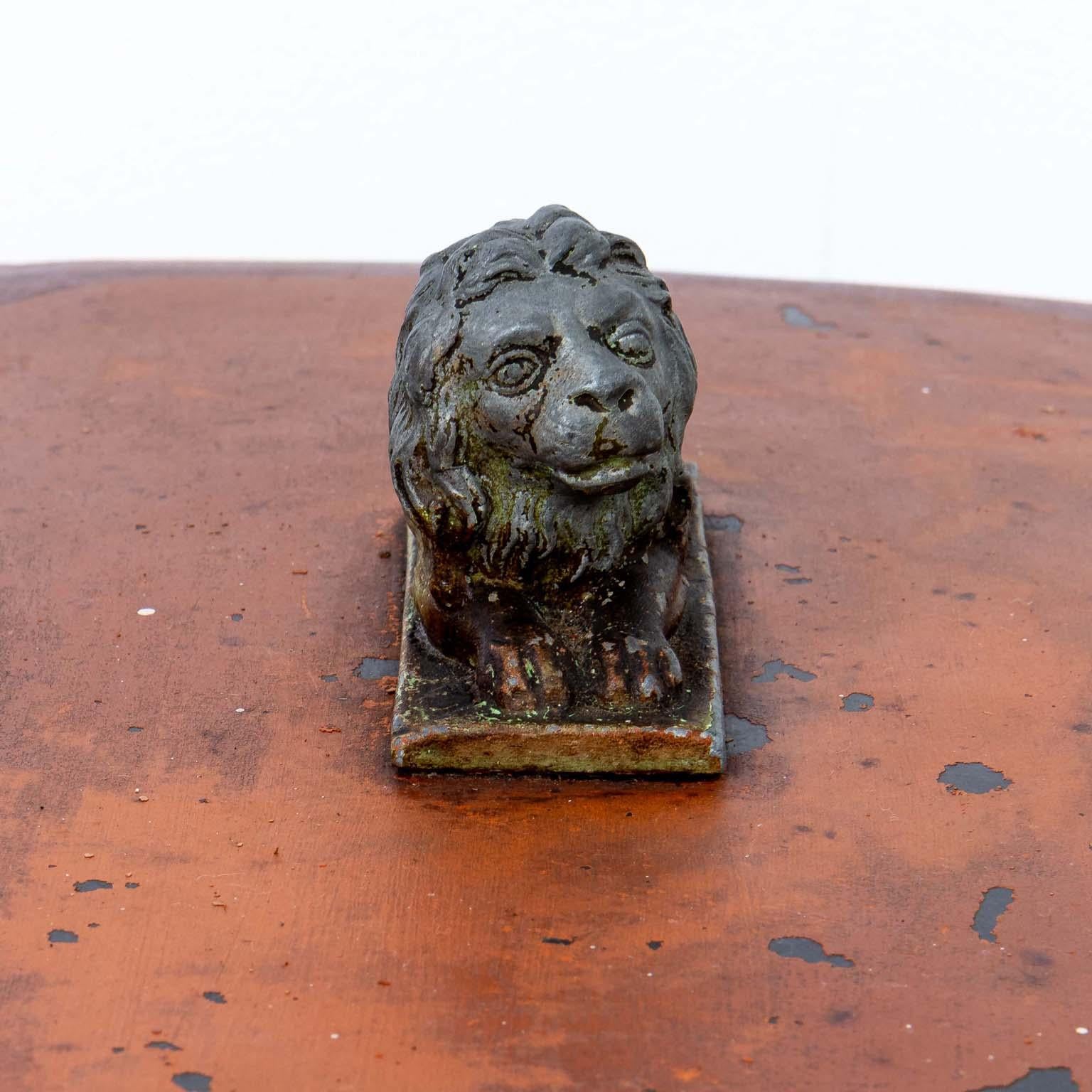 English Regency Style Painted Tole Coal Hod For Sale 6