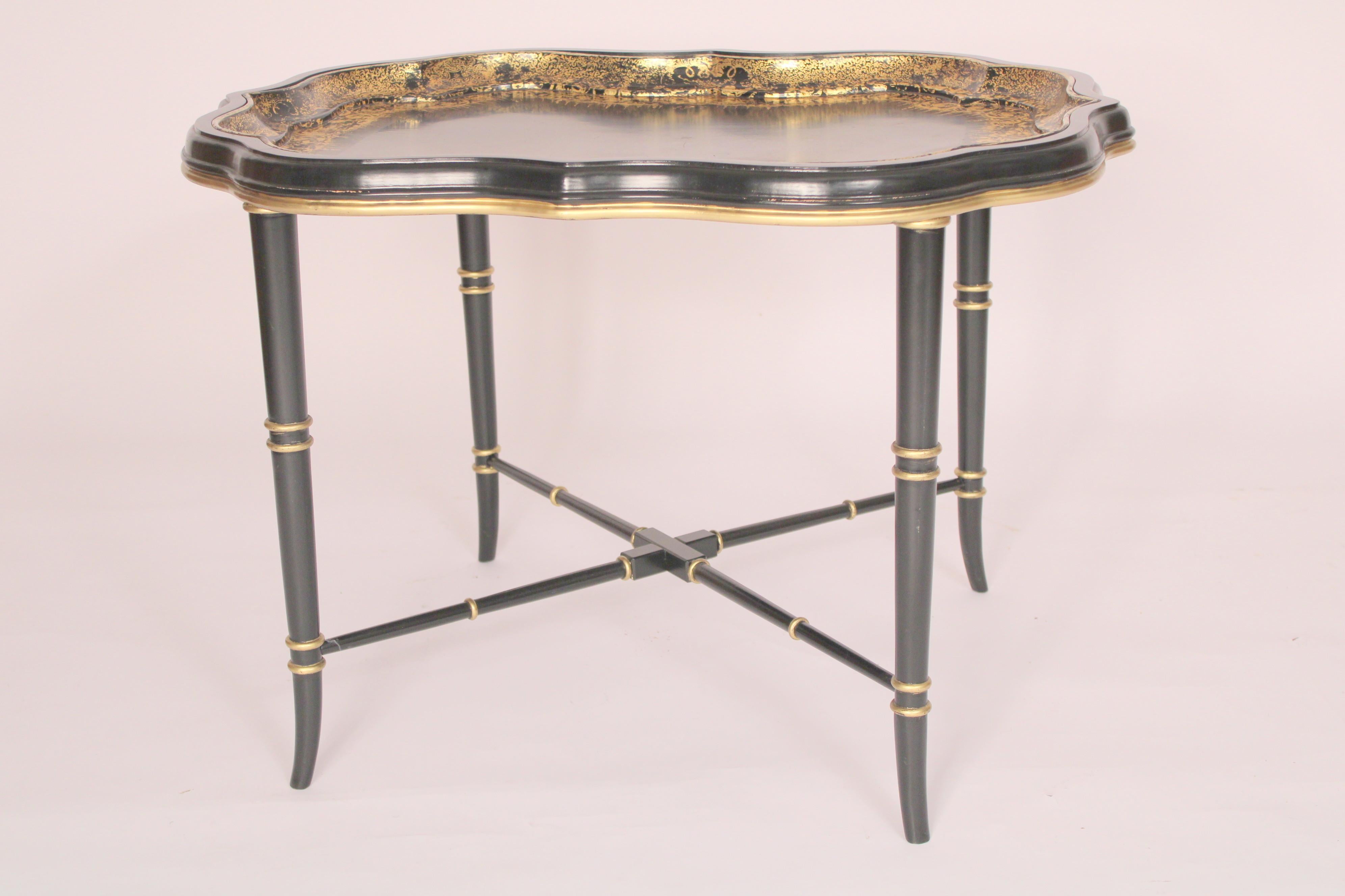 English Regency Style Paper Mache Tray Table In Good Condition For Sale In Laguna Beach, CA