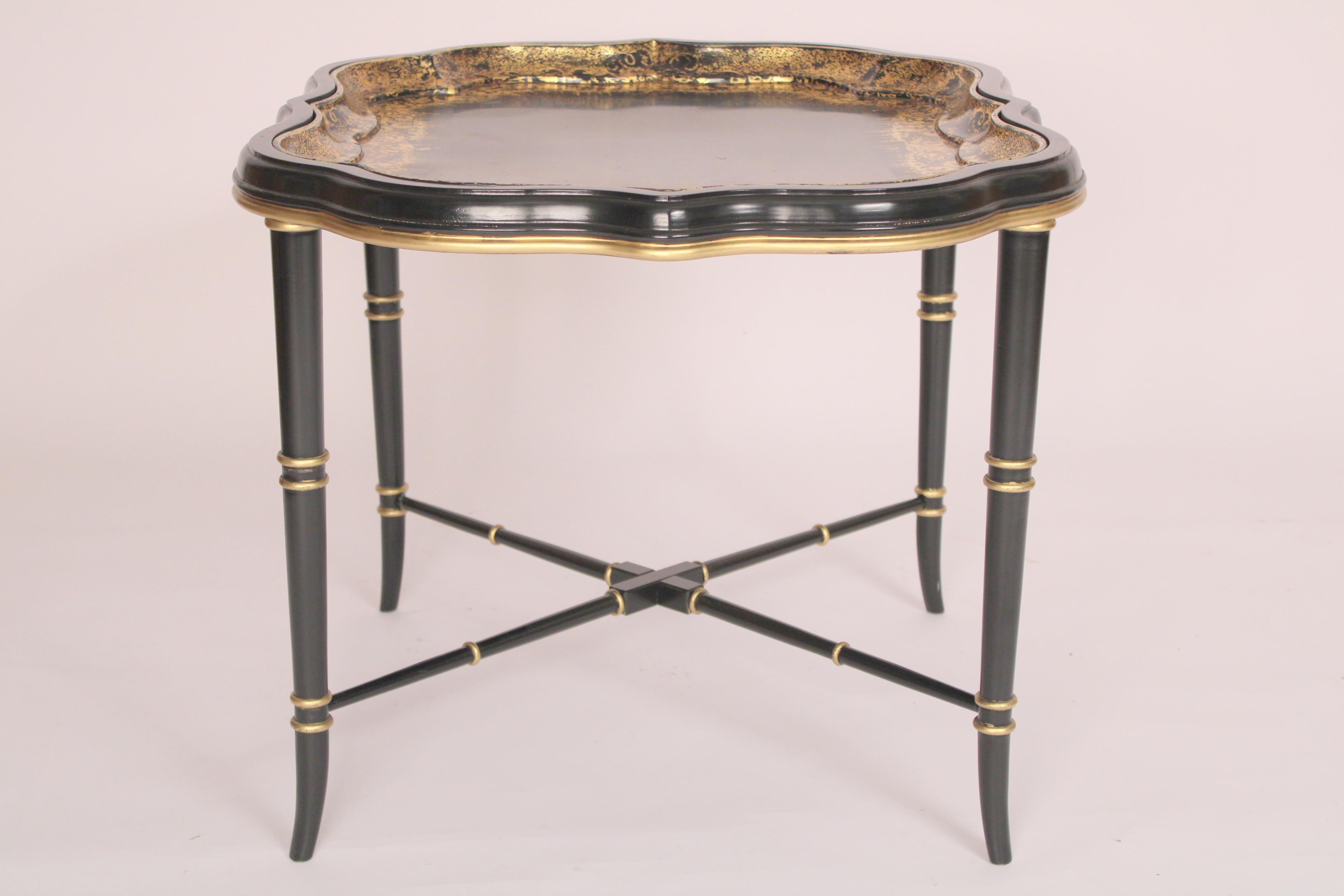 Englisch Regency-Stil Pappmaché Tablett Tisch (Frühes 20. Jahrhundert) im Angebot