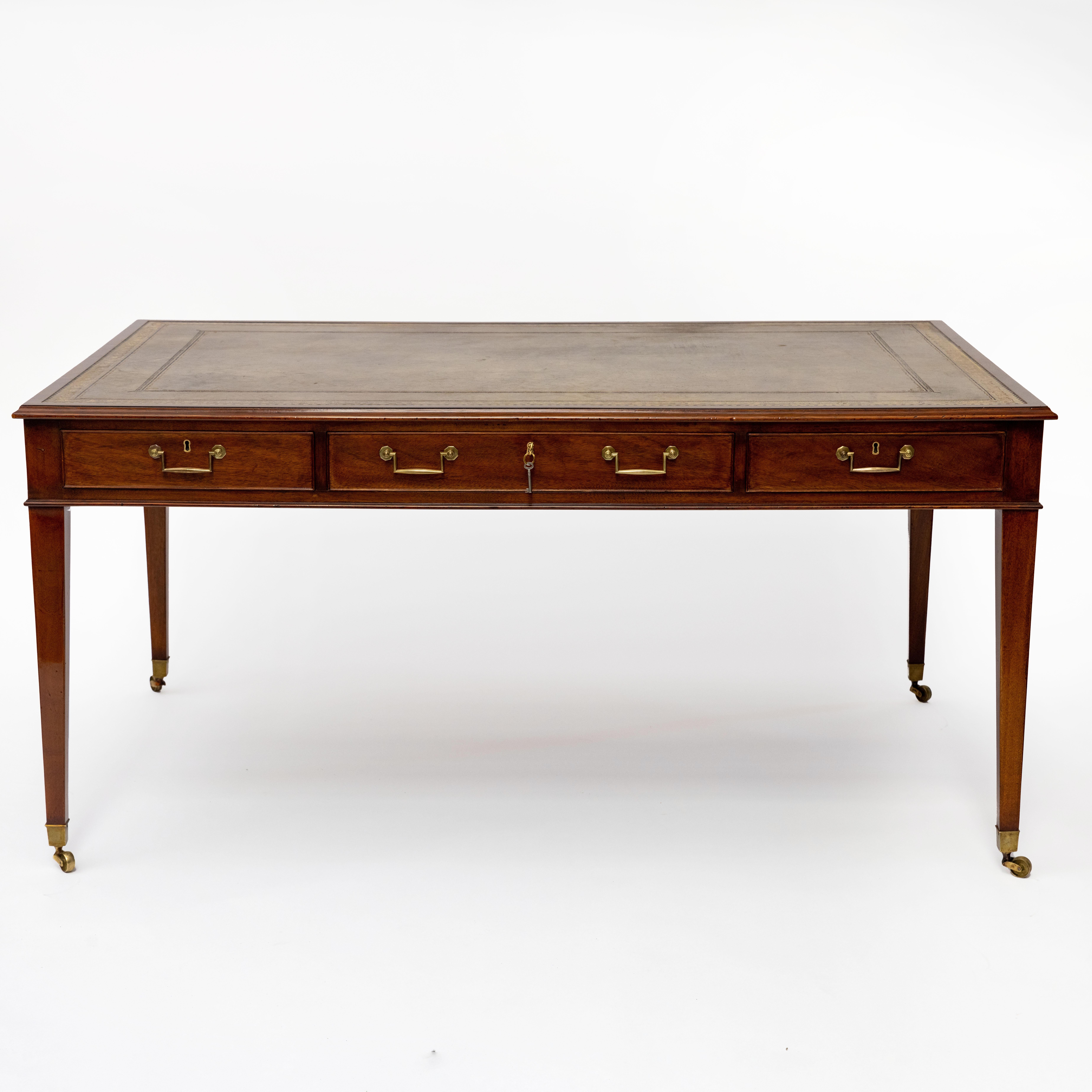 19th Century English Regency Style Partners Desk in Mahogany with Leather Top