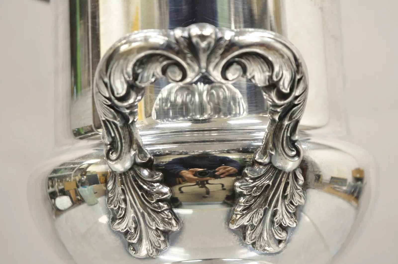 English Regency Style Silver Plated Engraved Champagne Chiller Ice Bucket In Good Condition For Sale In Philadelphia, PA