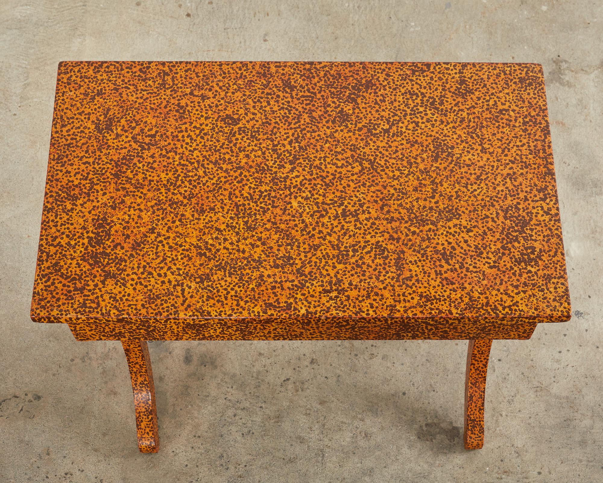 English Regency Style Table Lacquer Speckled by Artist Ira Yeager In Good Condition For Sale In Rio Vista, CA