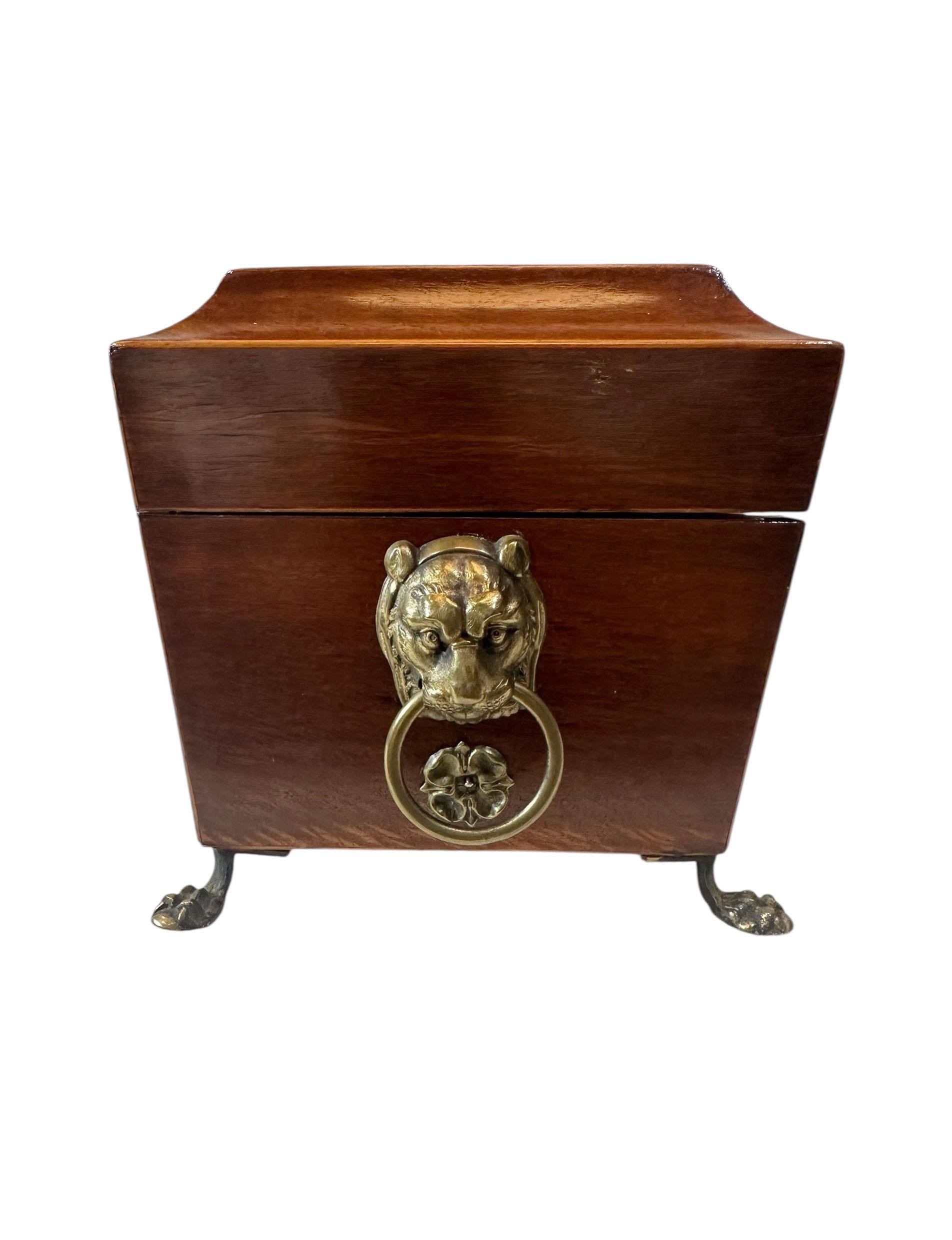 English Regency Tea Caddy with Original Key For Sale 6