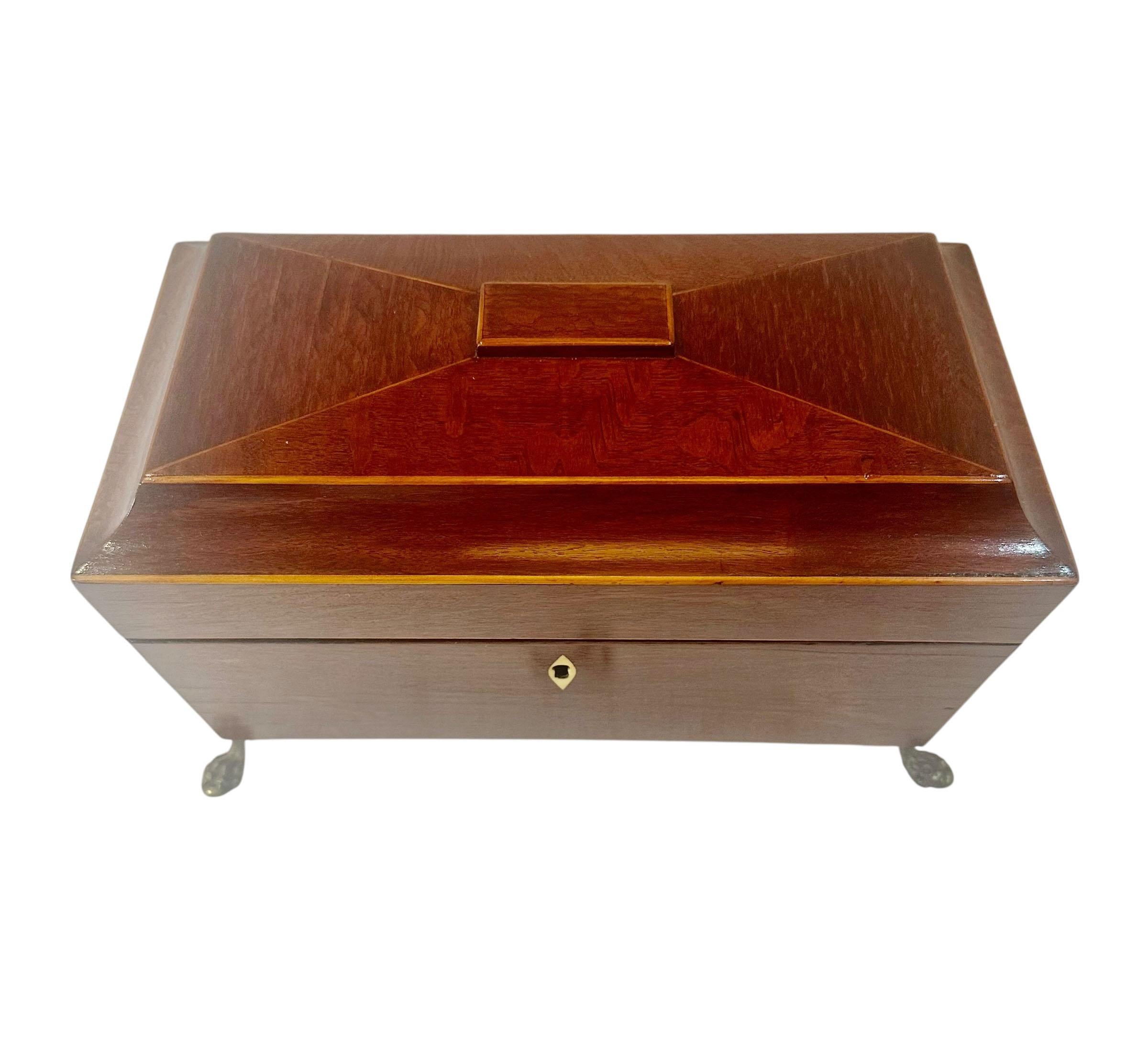 Mid-19th Century English Regency Tea Caddy with Original Key For Sale