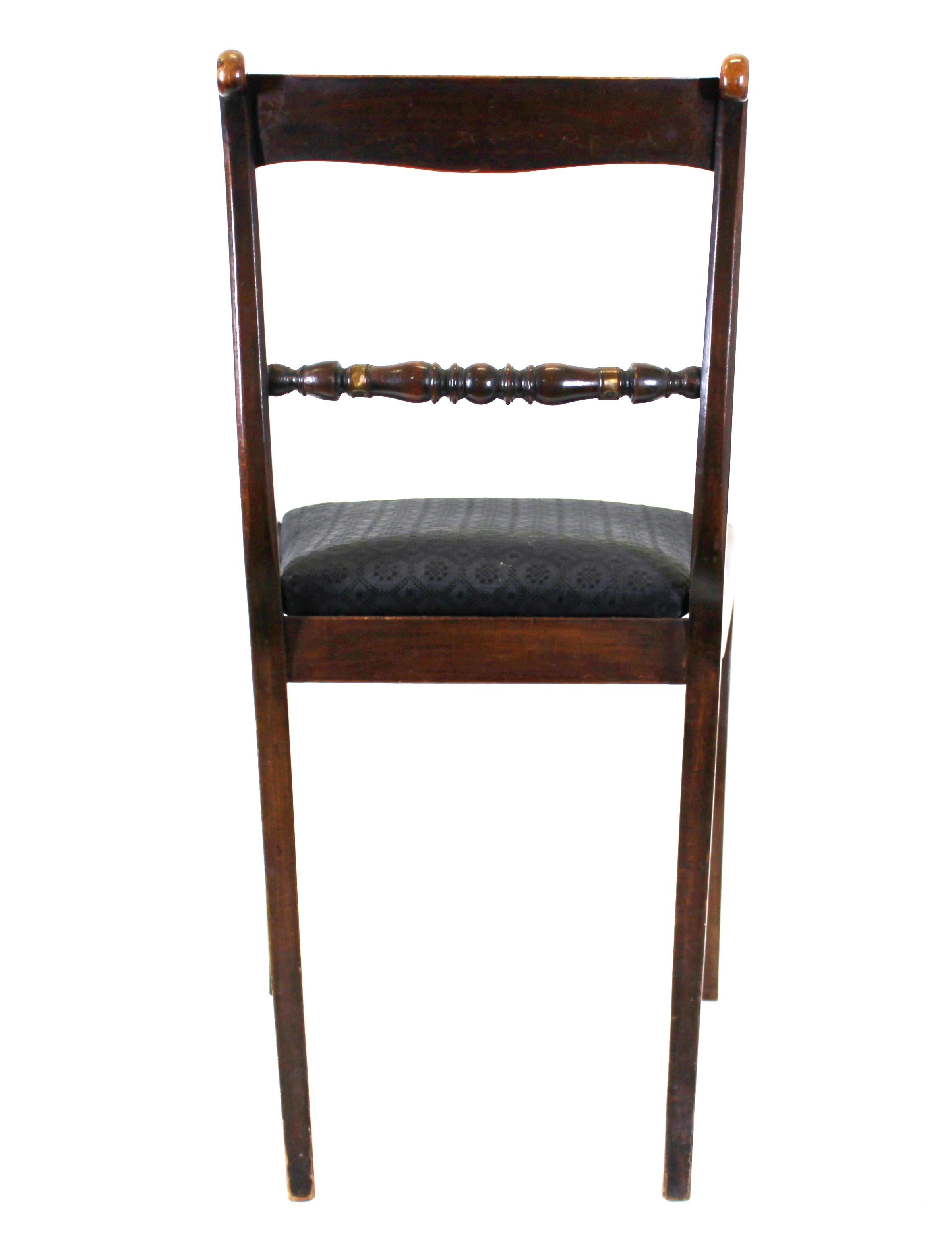 English Regency 'Trafalgar Chairs' with Sabre Legs 1
