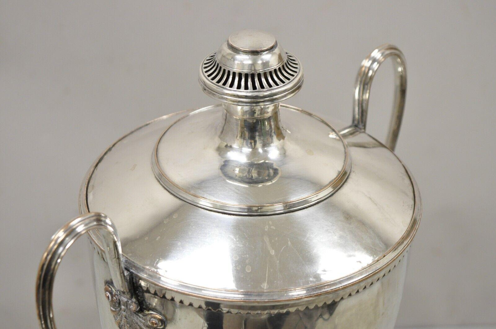 English Regency Trophy Cup Silver Plated Laurel Course Horse Race Award Samovar In Good Condition For Sale In Philadelphia, PA