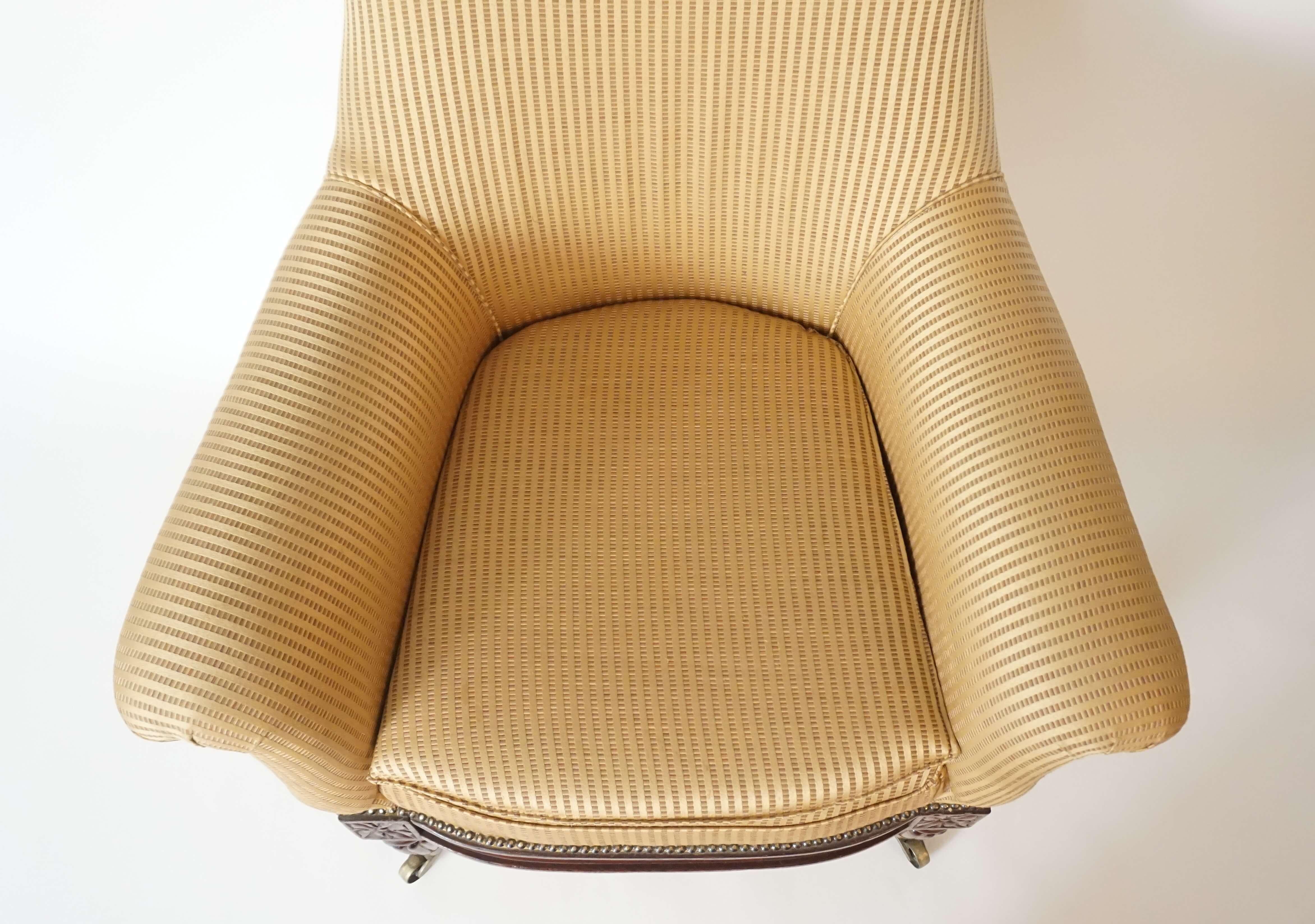 English Regency Upholstered Armchair of Large Size, circa 1830 2
